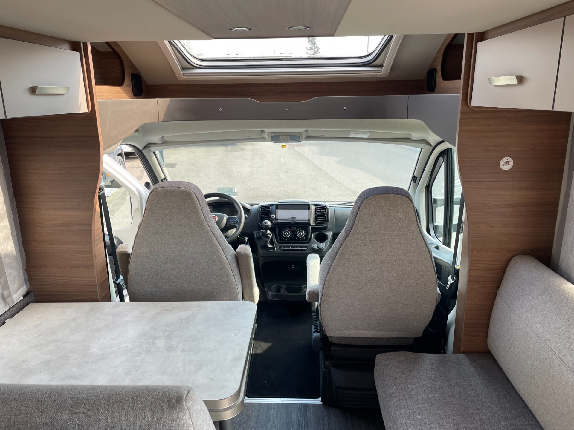 Knaus LIVE WAVE 650 MF
