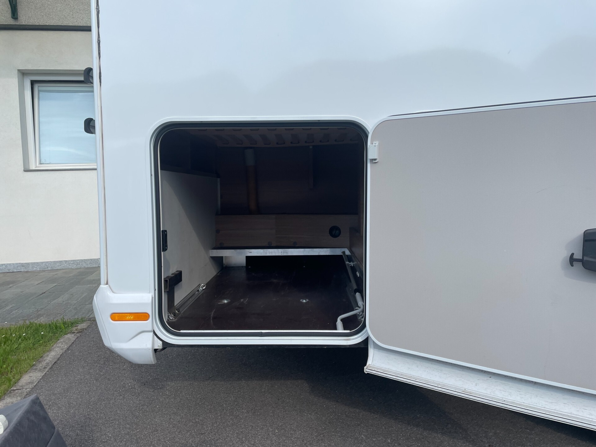 Knaus LIVE WAVE 650 MF