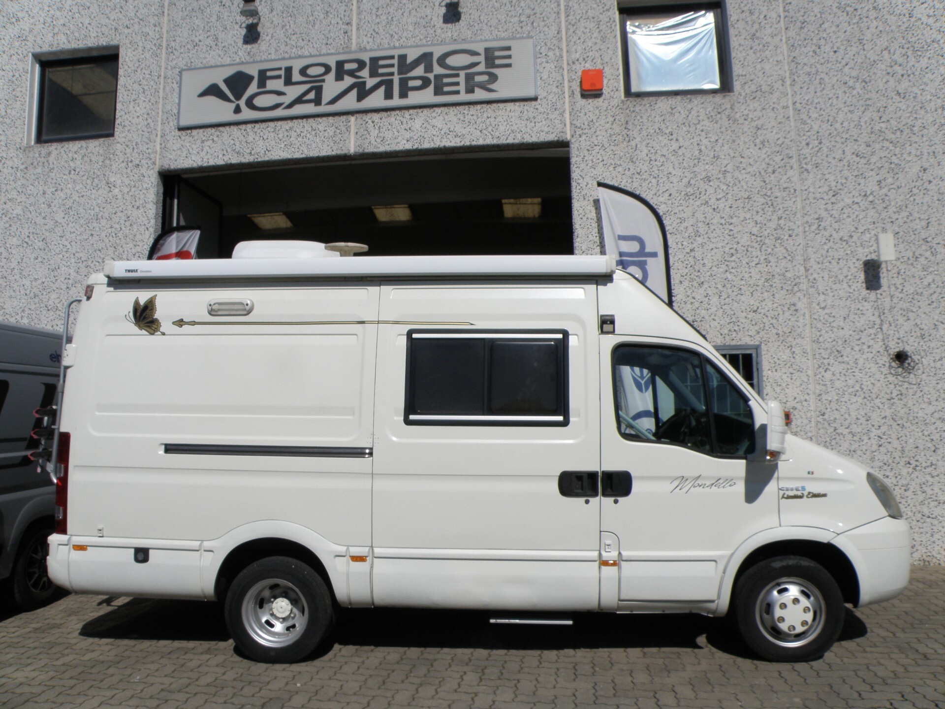 Iveco FLORENCE CAMPER MONDELLO PURO LETTO BASCULAN