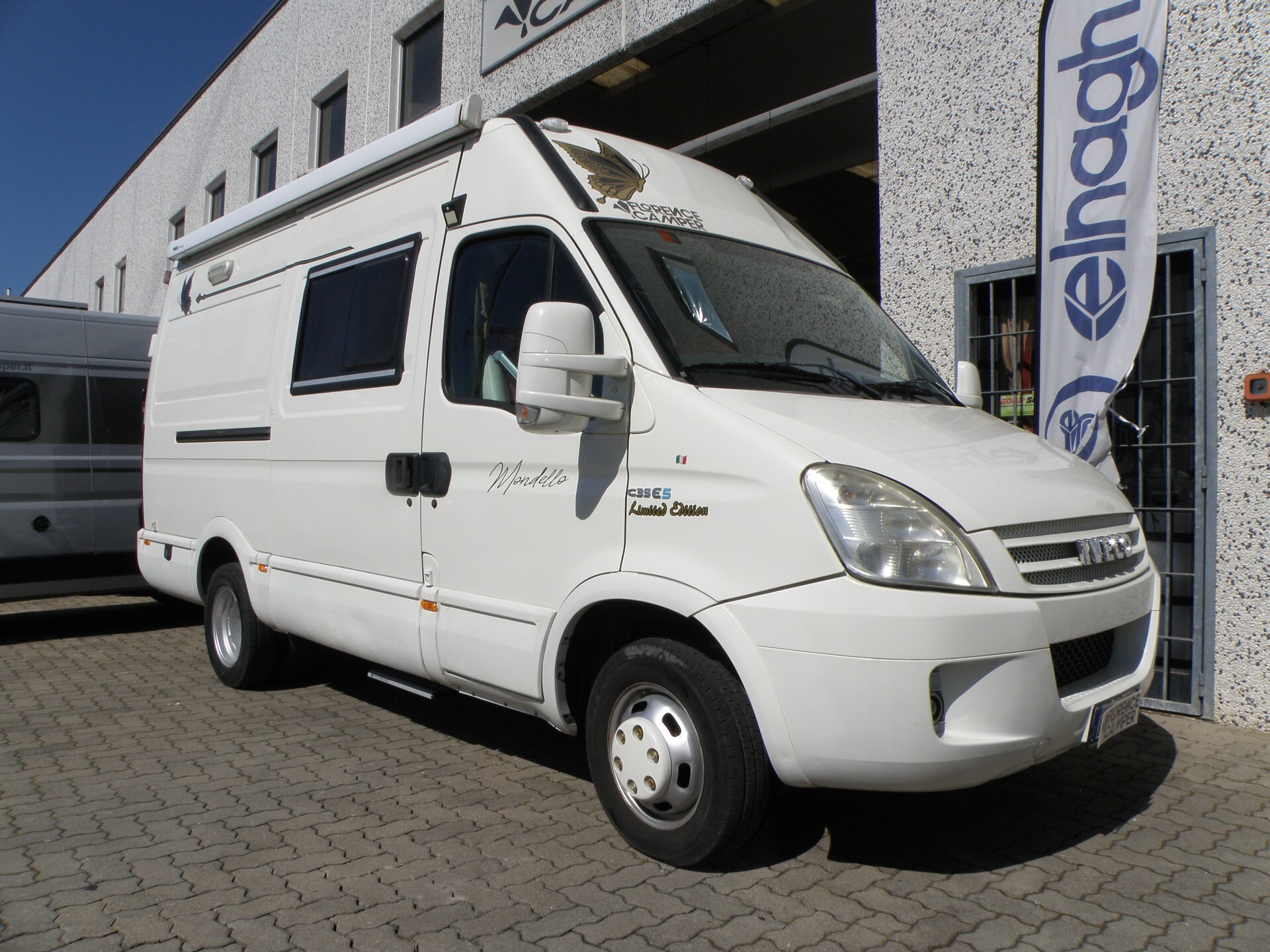 Iveco FLORENCE CAMPER MONDELLO PURO LETTO BASCULAN