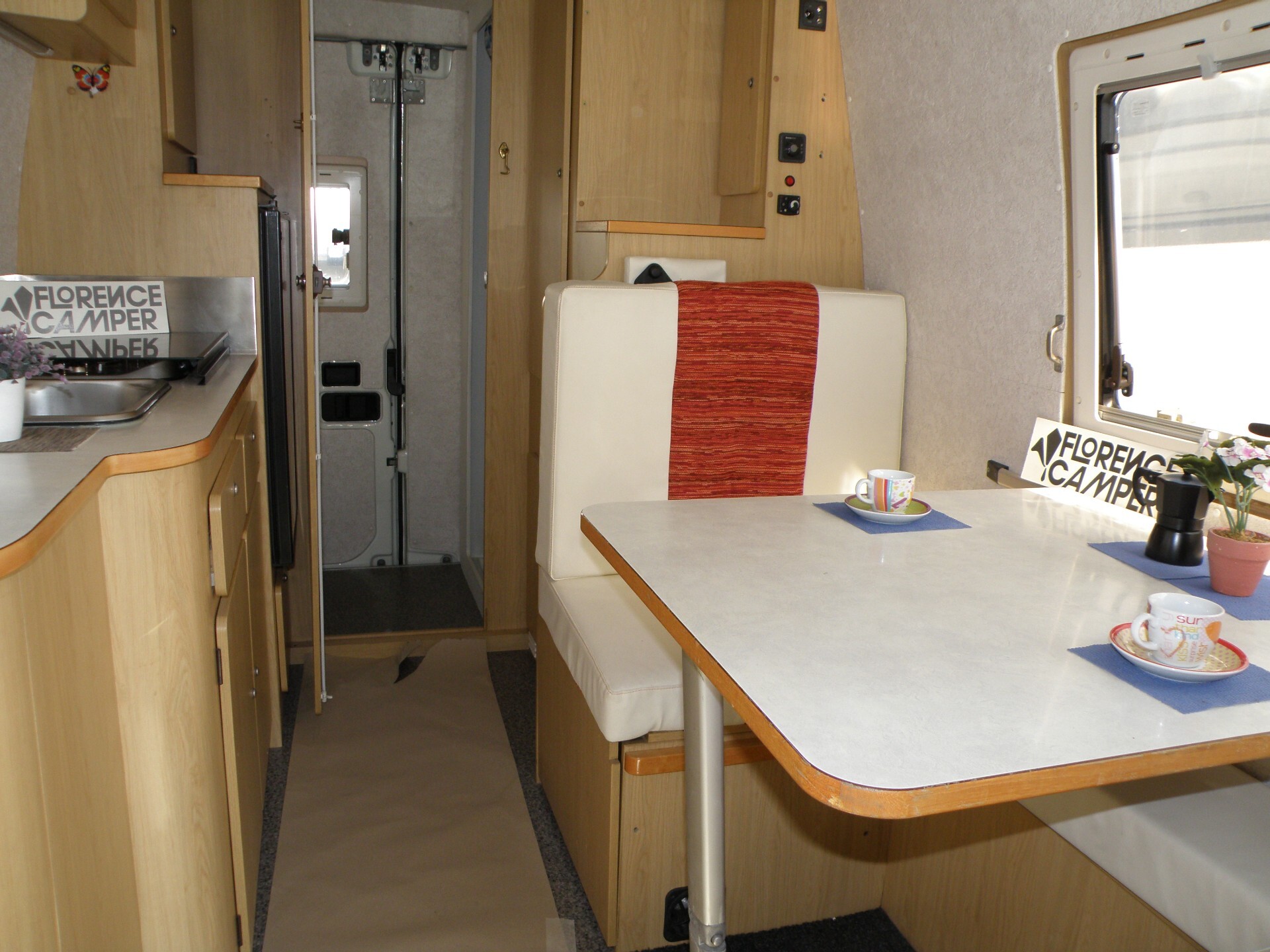 Iveco FLORENCE CAMPER MONDELLO PURO LETTO BASCULAN