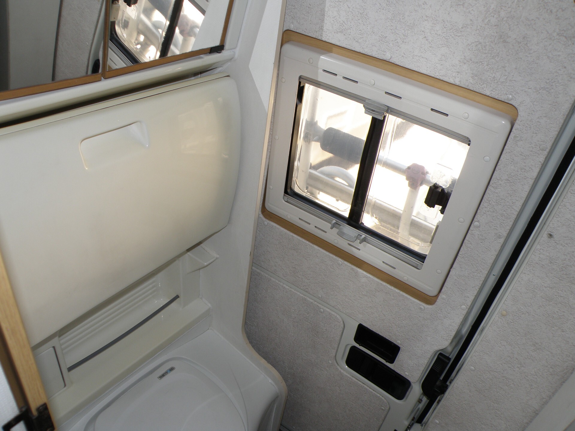 Iveco FLORENCE CAMPER MONDELLO PURO LETTO BASCULAN