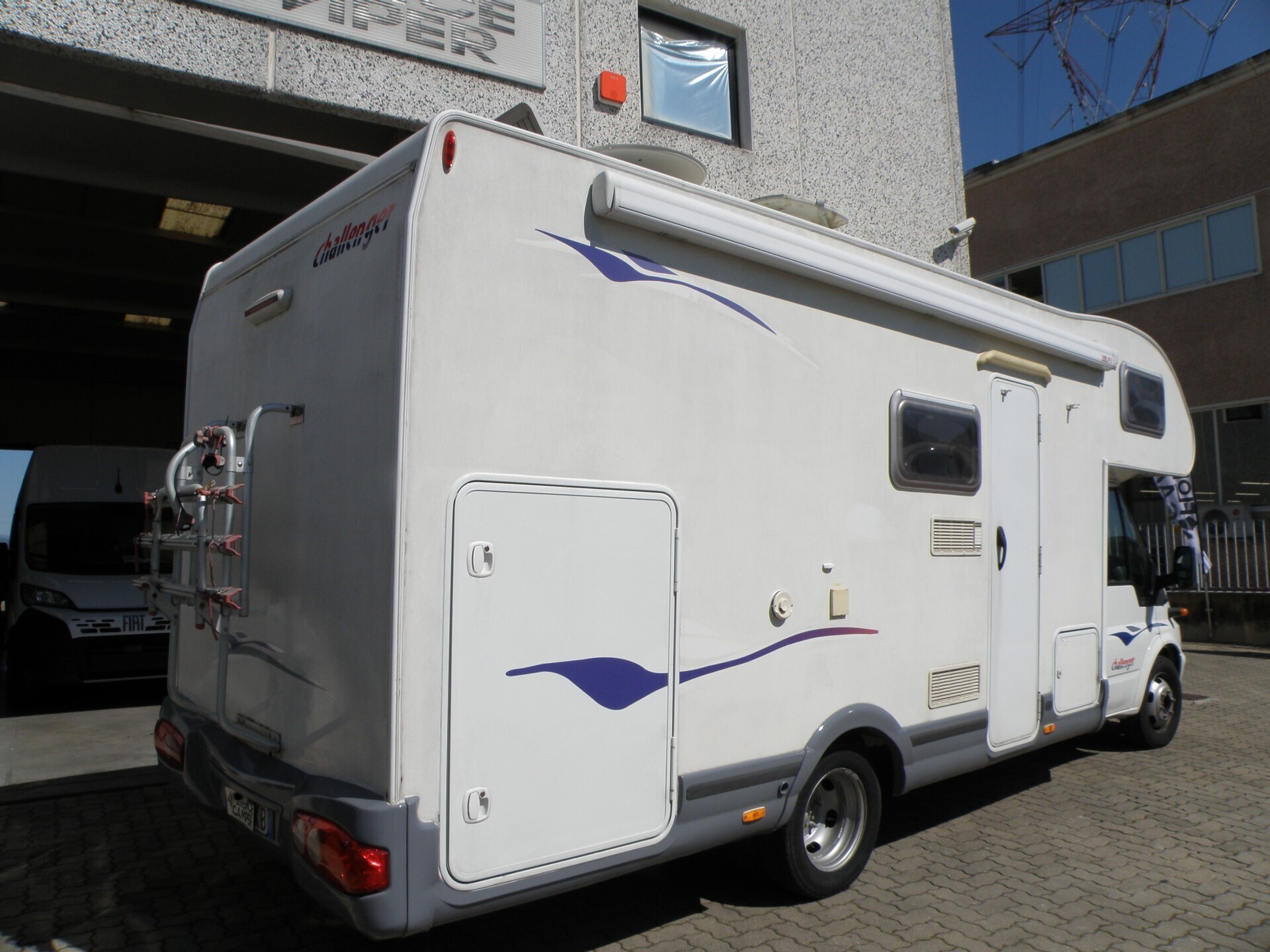 Challenger GENESIS 47 LETTO MATRIMONIALE CON GARAG