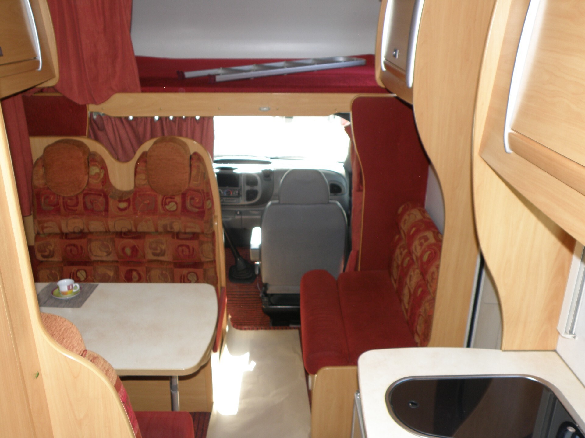 Challenger GENESIS 47 LETTO MATRIMONIALE CON GARAG