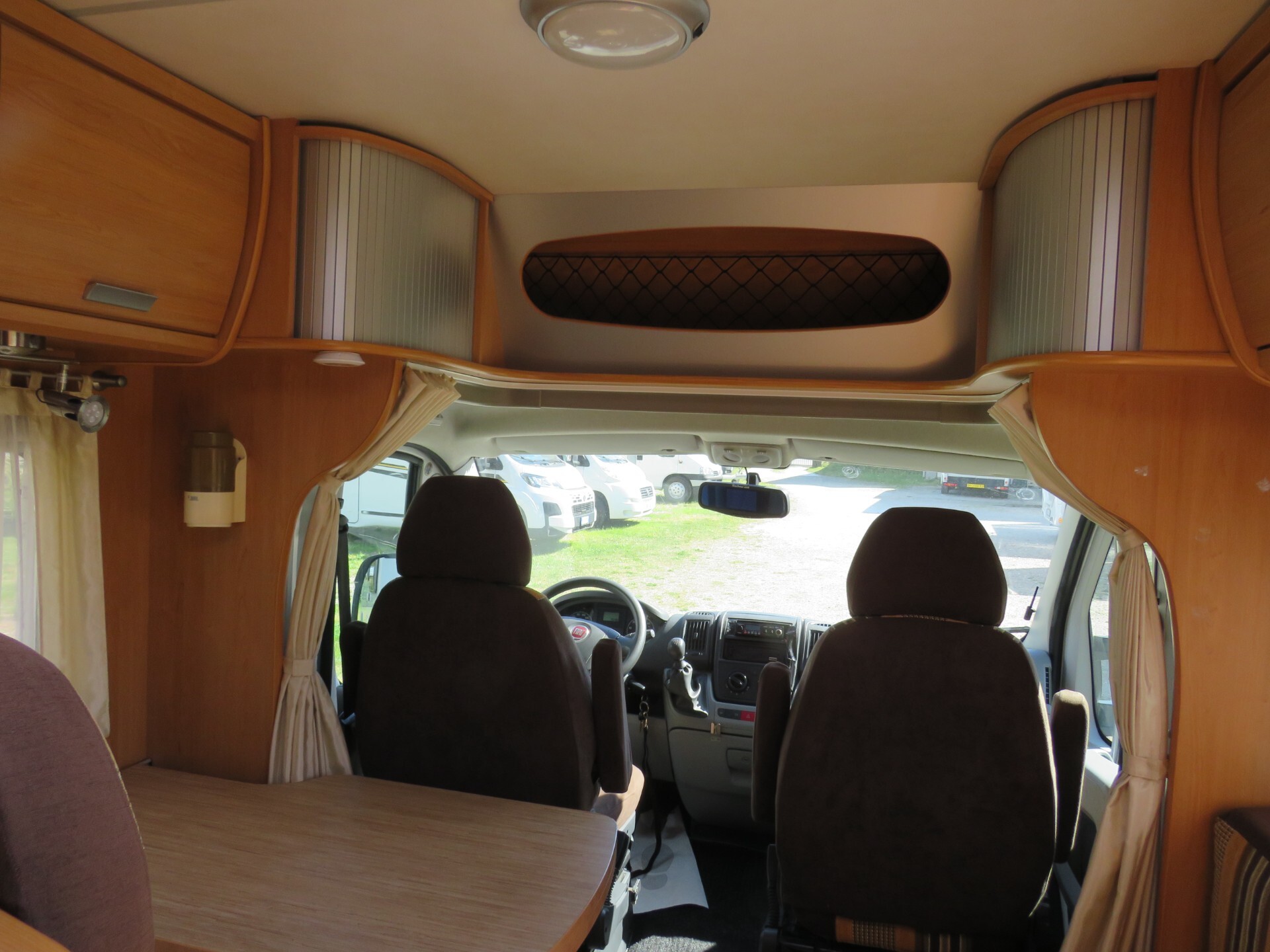 Bavaria-camp T 67 con letto alla francese
