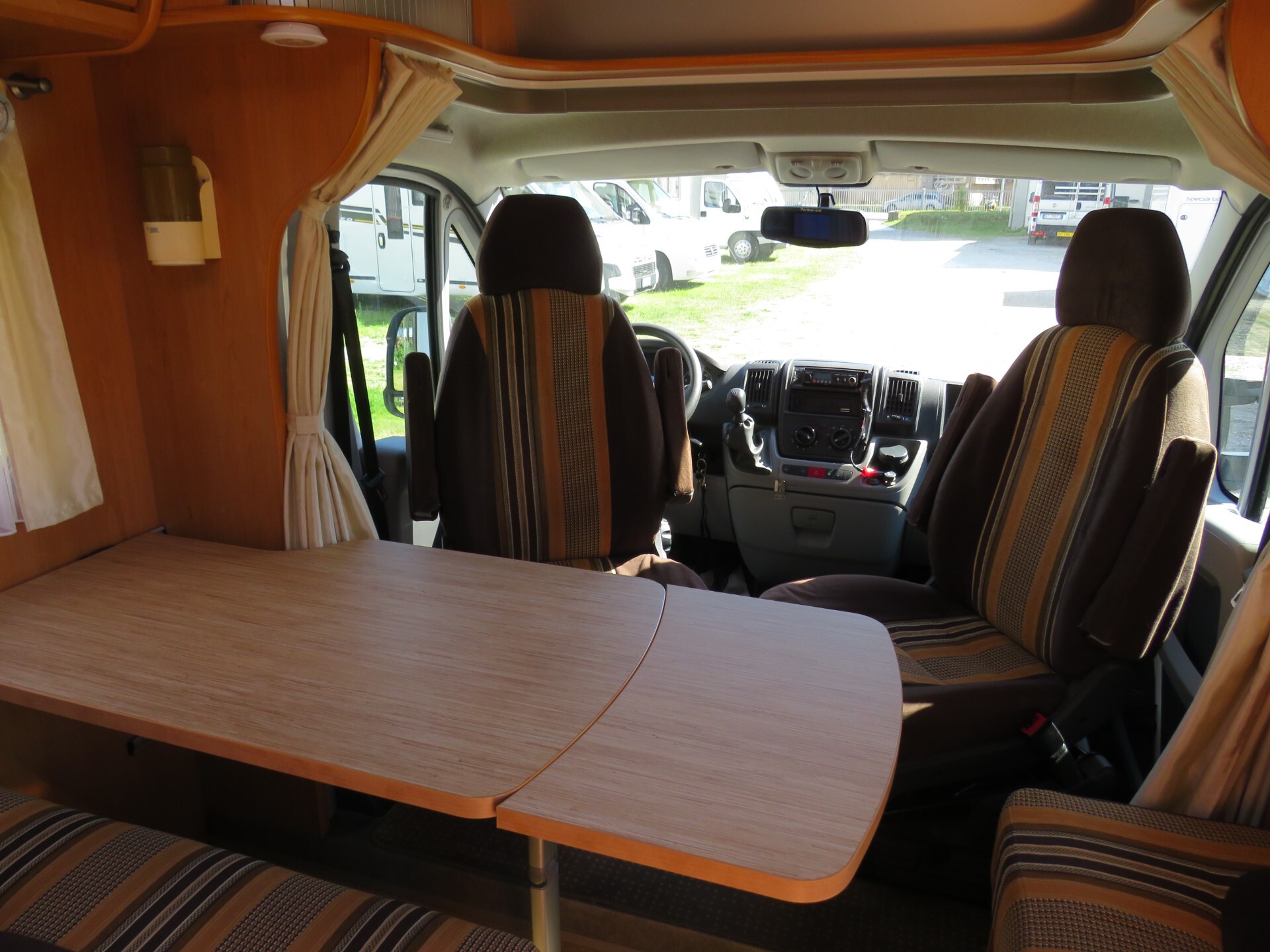 Bavaria-camp T 67 con letto alla francese