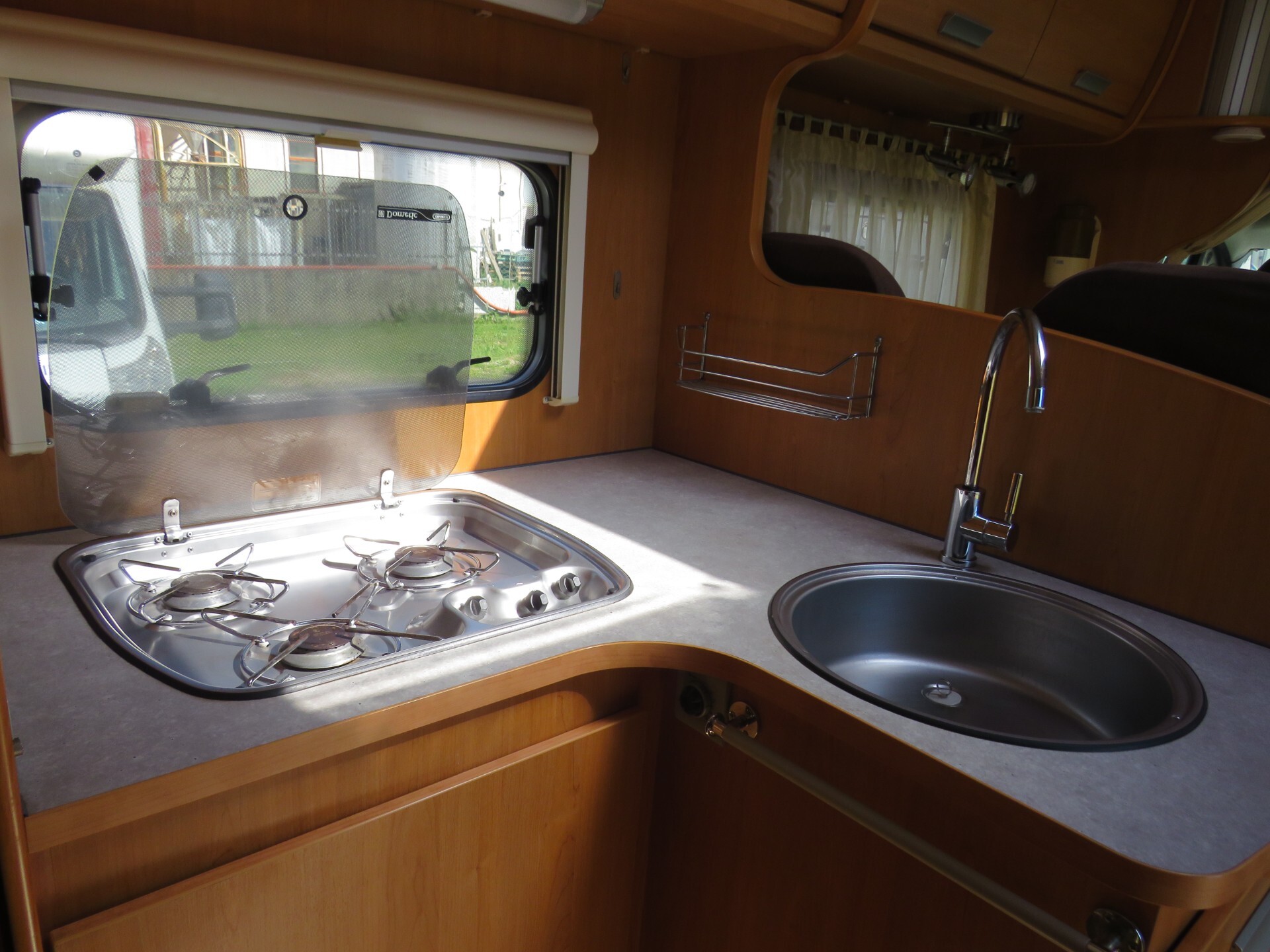 Bavaria-camp T 67 con letto alla francese