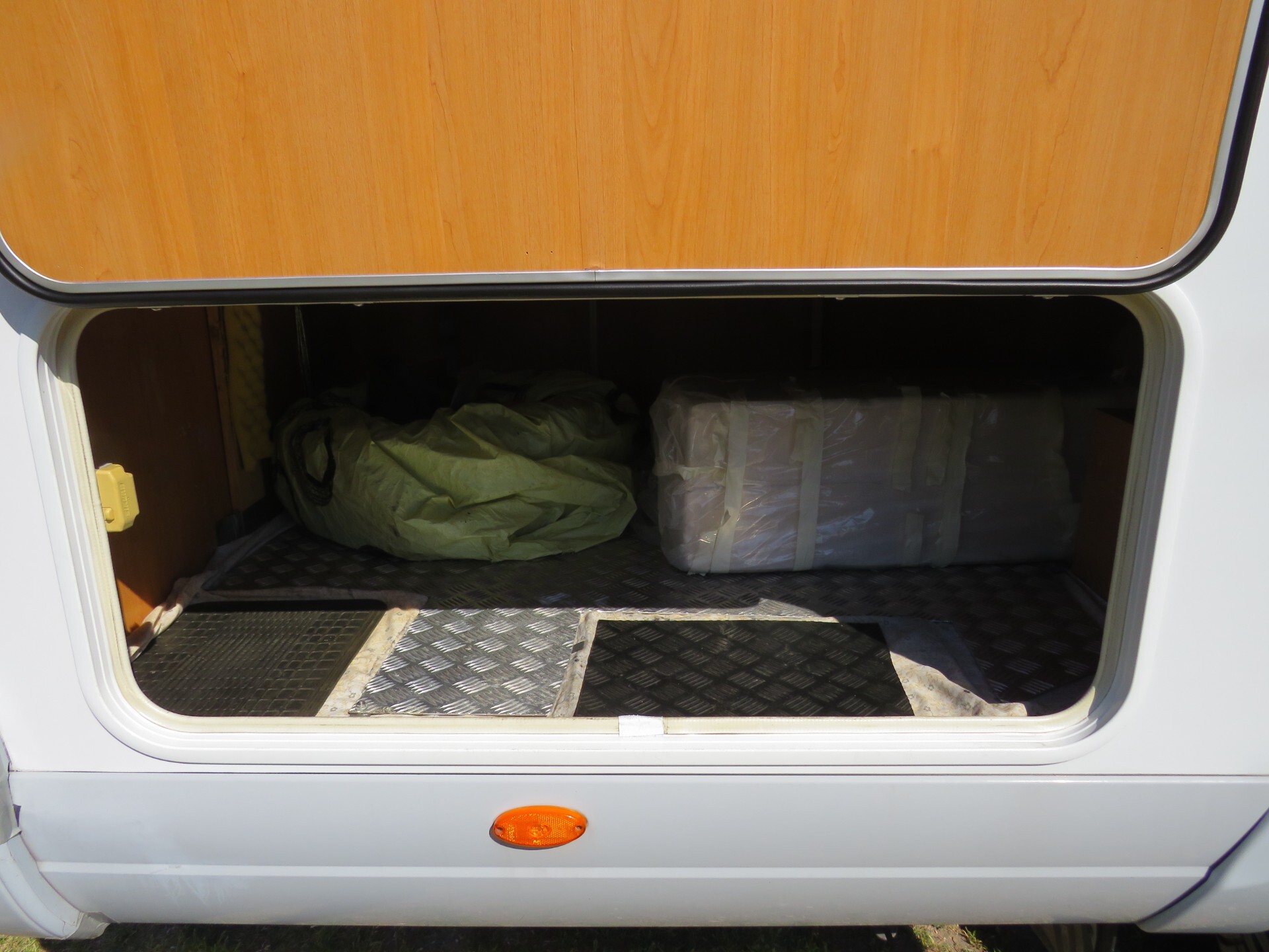 Bavaria-camp T 67 con letto alla francese