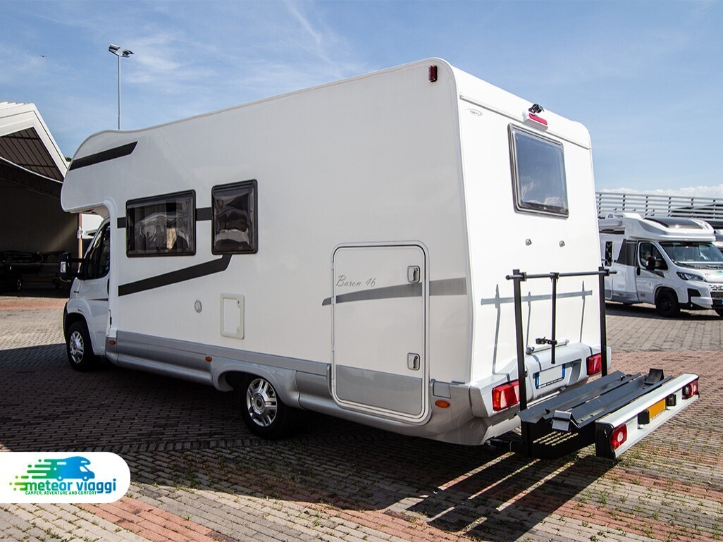 Camper Mansardato 6 posti Elnagh Baron 46
