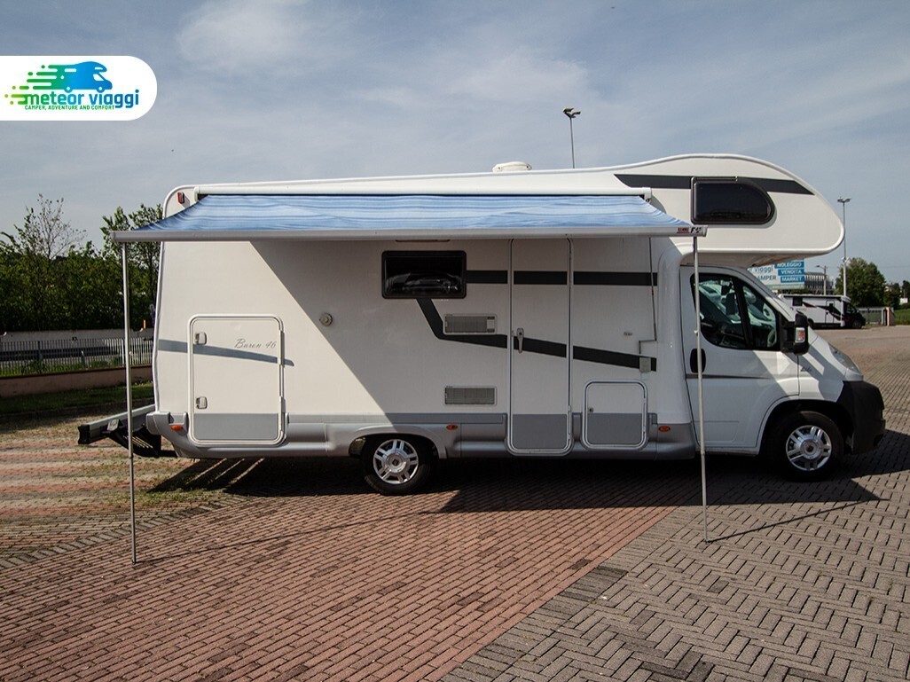 Camper Mansardato 6 posti Elnagh Baron 46