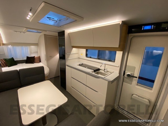 ADRIA ADORA 613 PK 2024 CARAVAN VTR 7 POSTI CLIMA