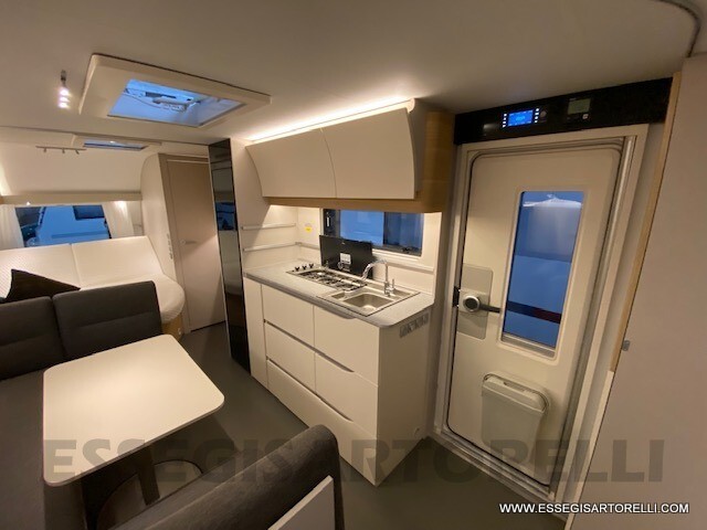 ADRIA ADORA 613 PK 2024 CARAVAN VTR 7 POSTI CLIMA