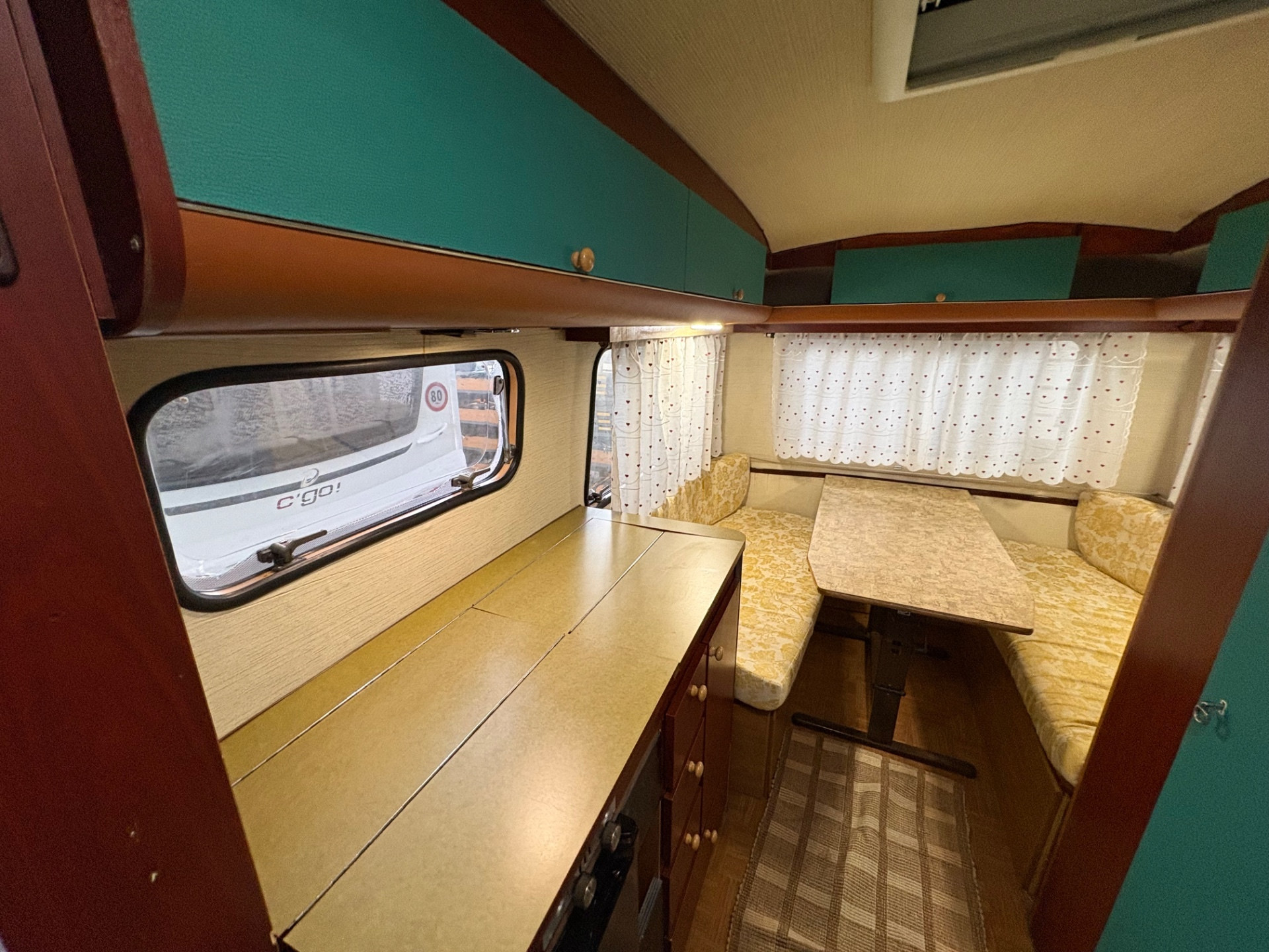 Caravan Lander Graziella 401-posti 3-stufa