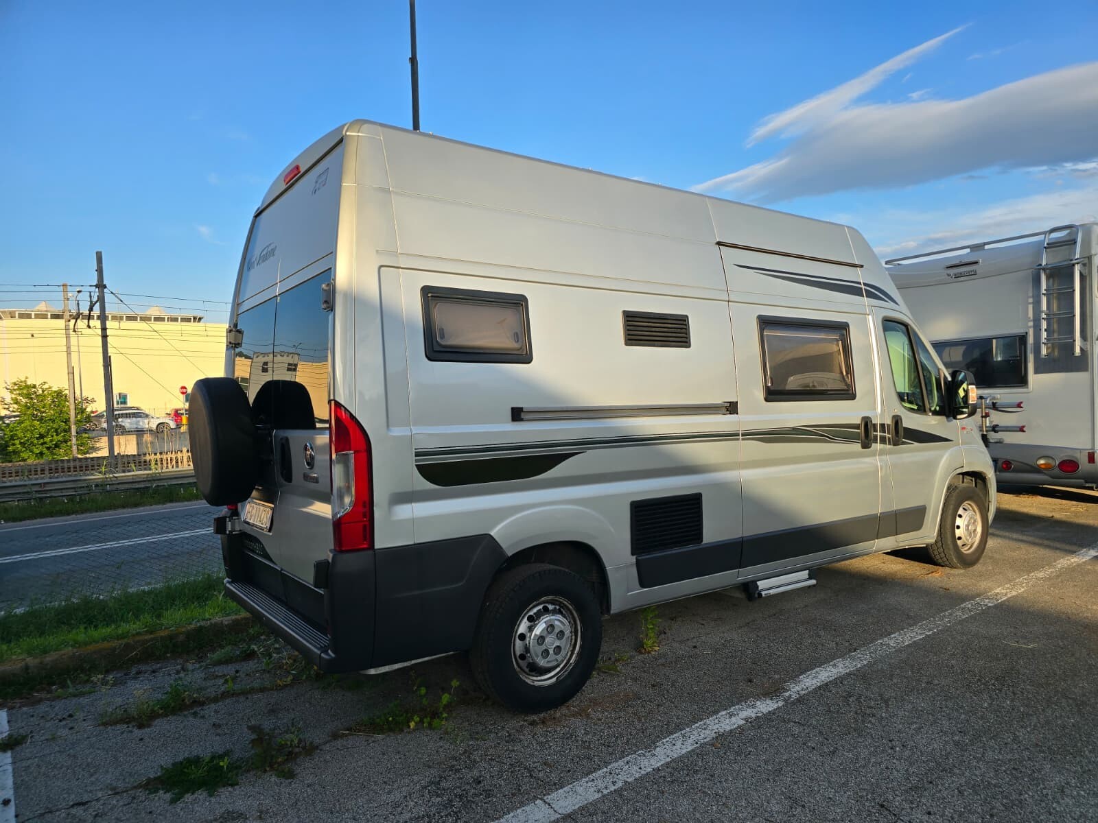 Trigano FONT VENDOME HORIZON H 300