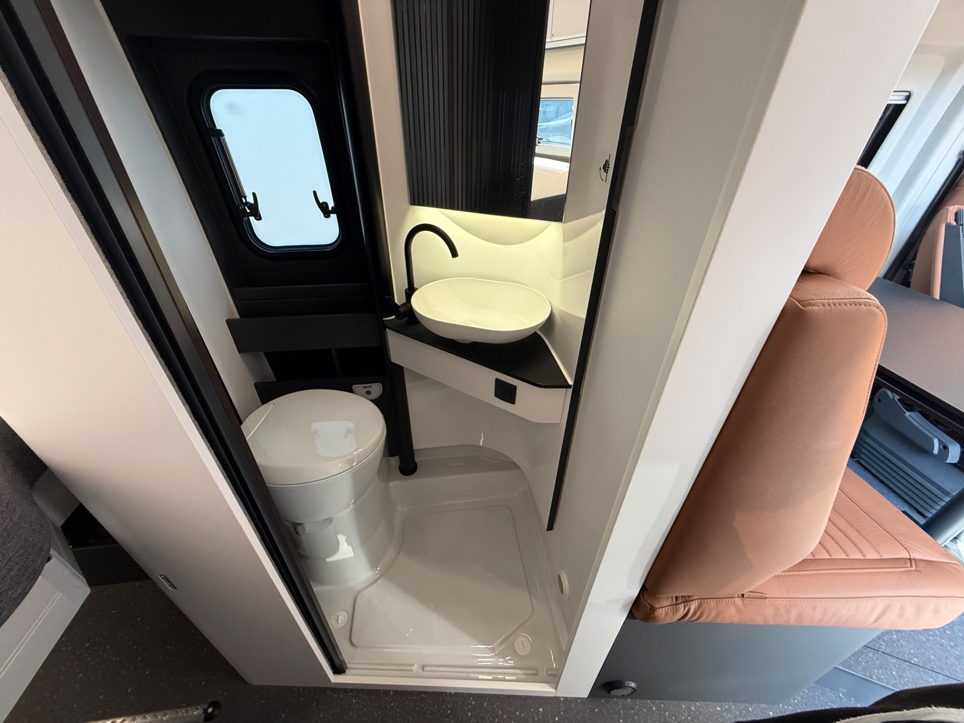 ADRIA TWIN SUPREME 640 4 POSTI OMOLOGATI