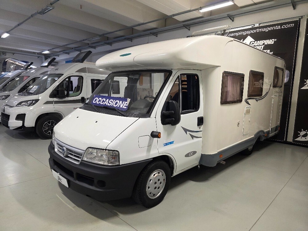 CAMPER MCLOUIS TANDY 670