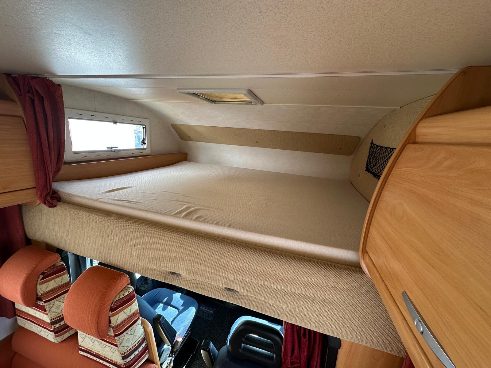 Chausson Welcome 16