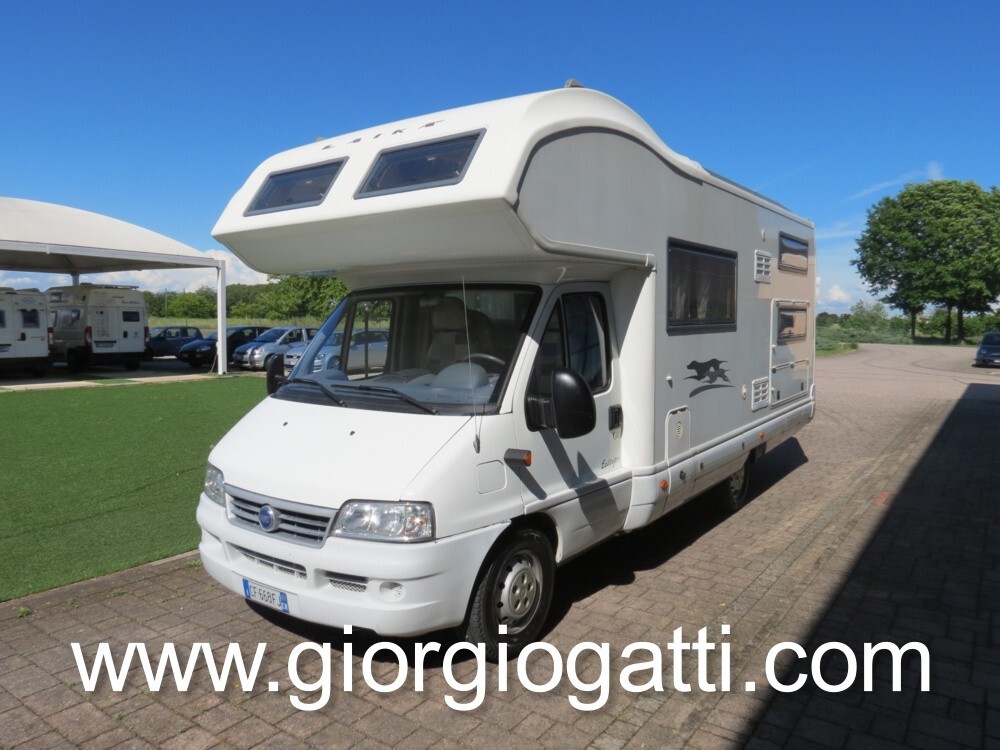 camper Laika Ecovip 2 mansardato 7 posti con doppi