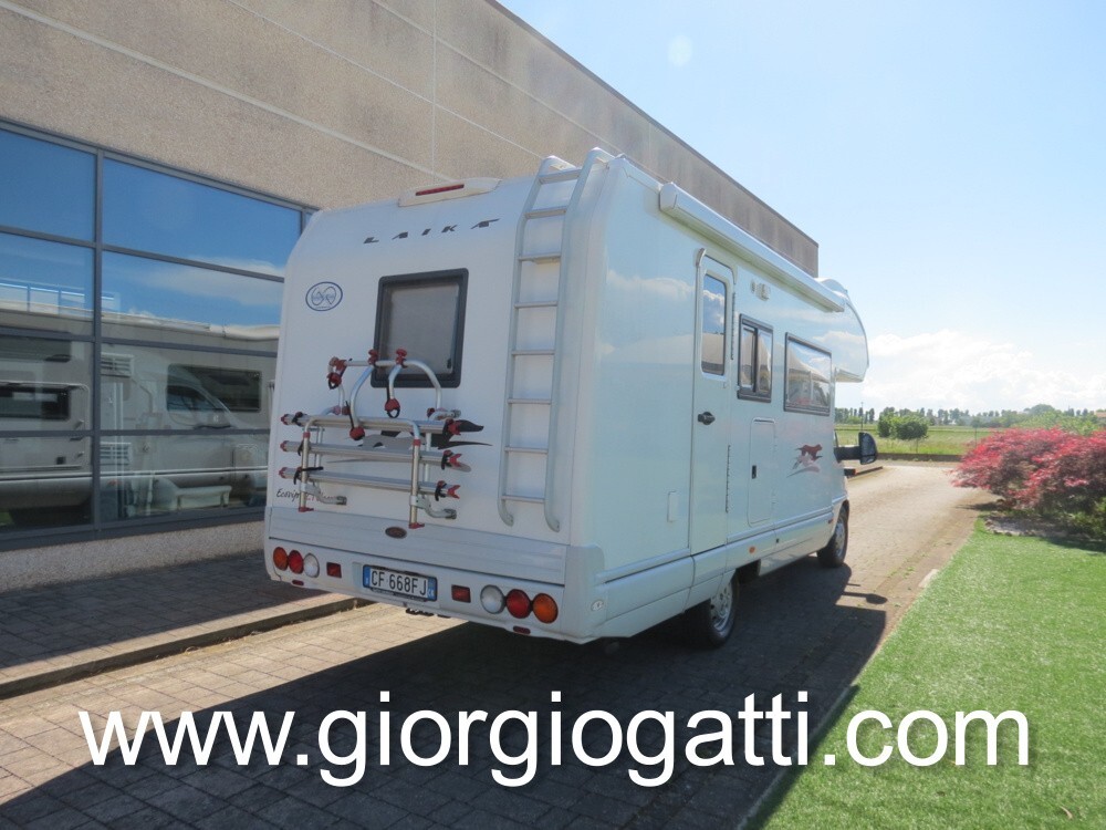 camper Laika Ecovip 2 mansardato 7 posti con doppi