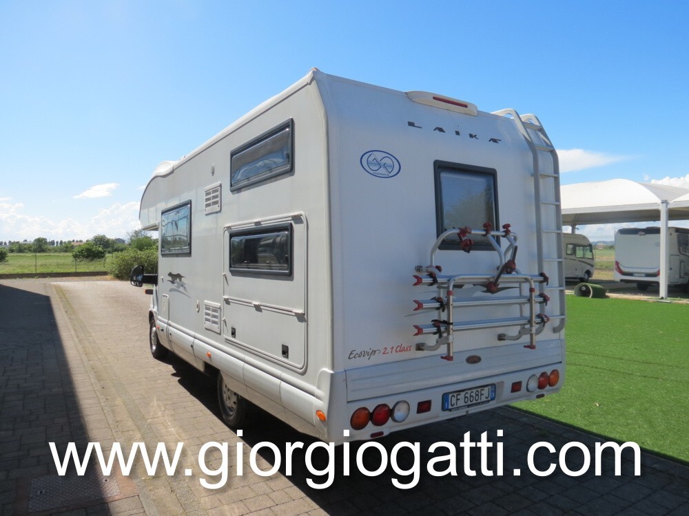 camper Laika Ecovip 2 mansardato 7 posti con doppi