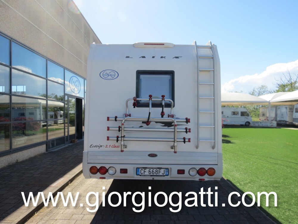 camper Laika Ecovip 2 mansardato 7 posti con doppi