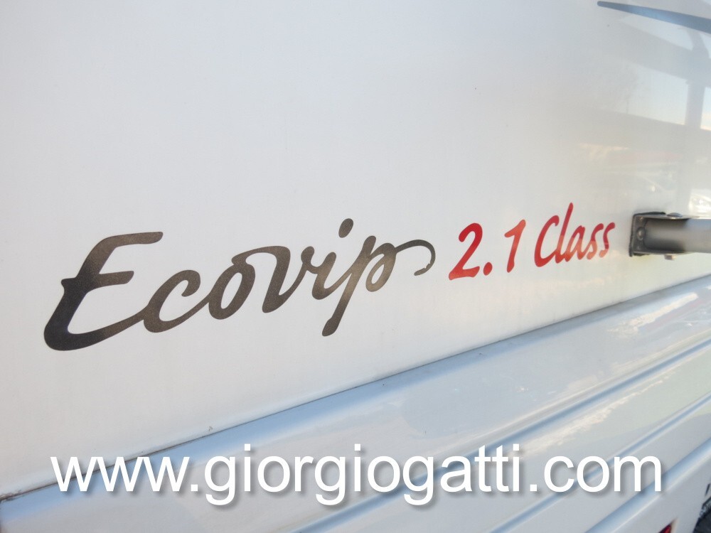 camper Laika Ecovip 2 mansardato 7 posti con doppi