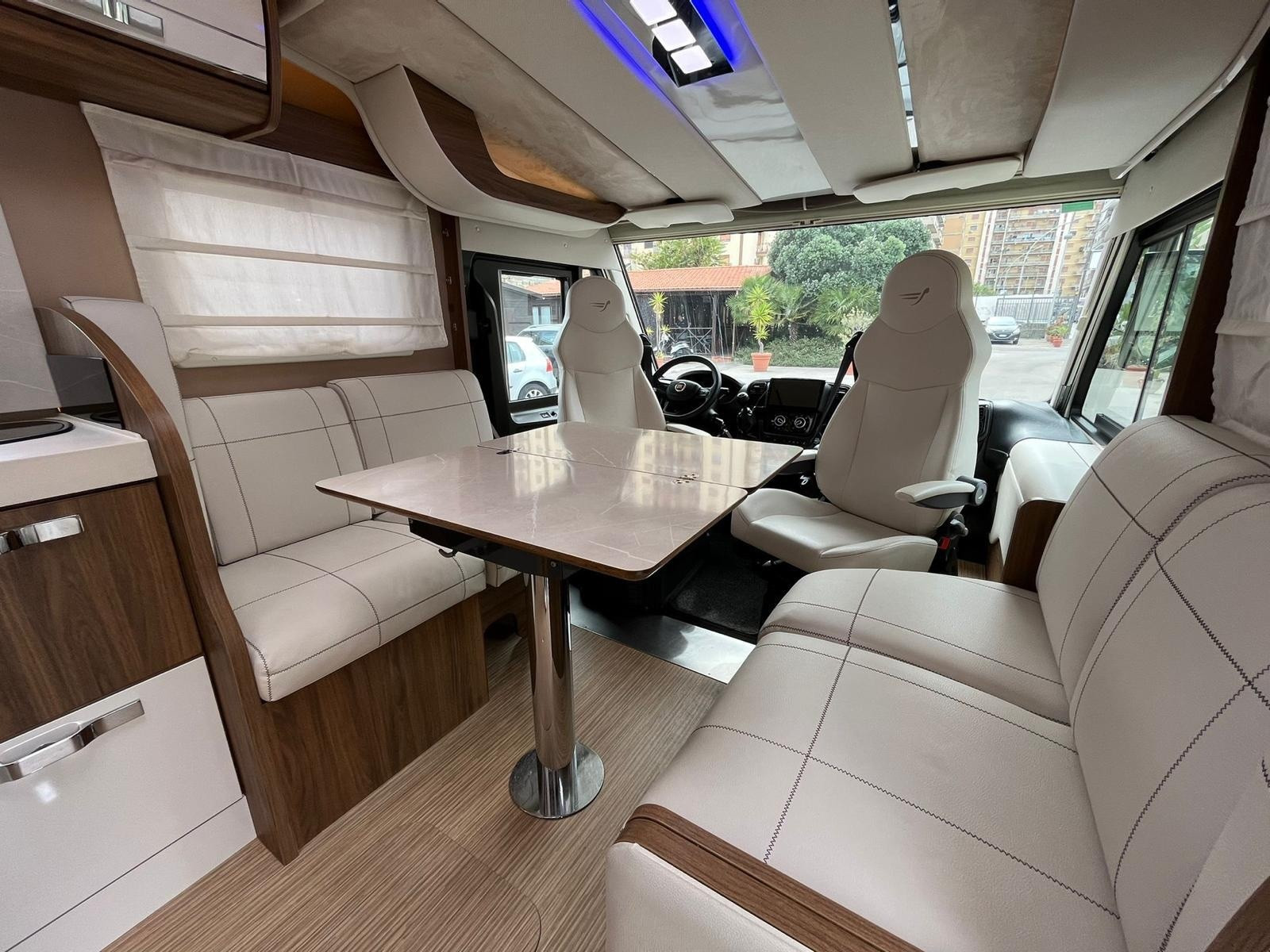 Arca Europa H 745 Glc 160 Hp Full Opt '2022