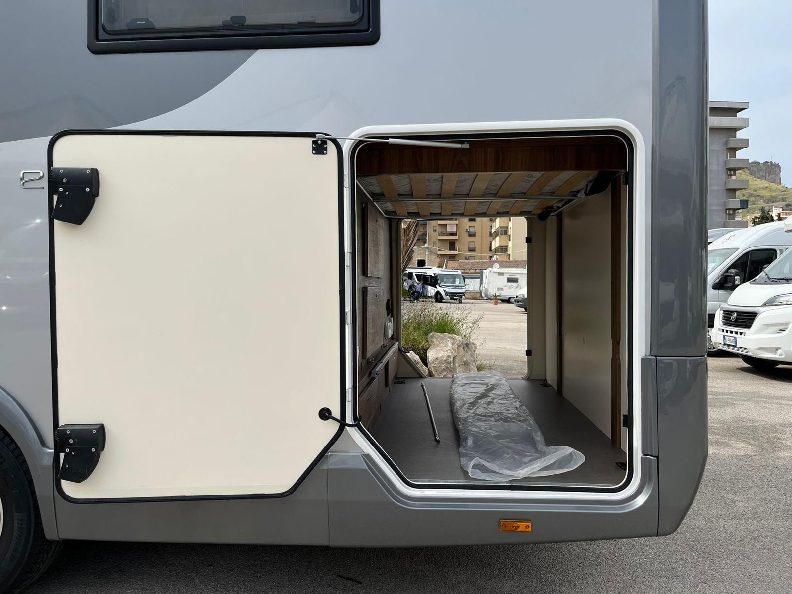Arca Europa H 745 Glc 160 Hp Full Opt '2022