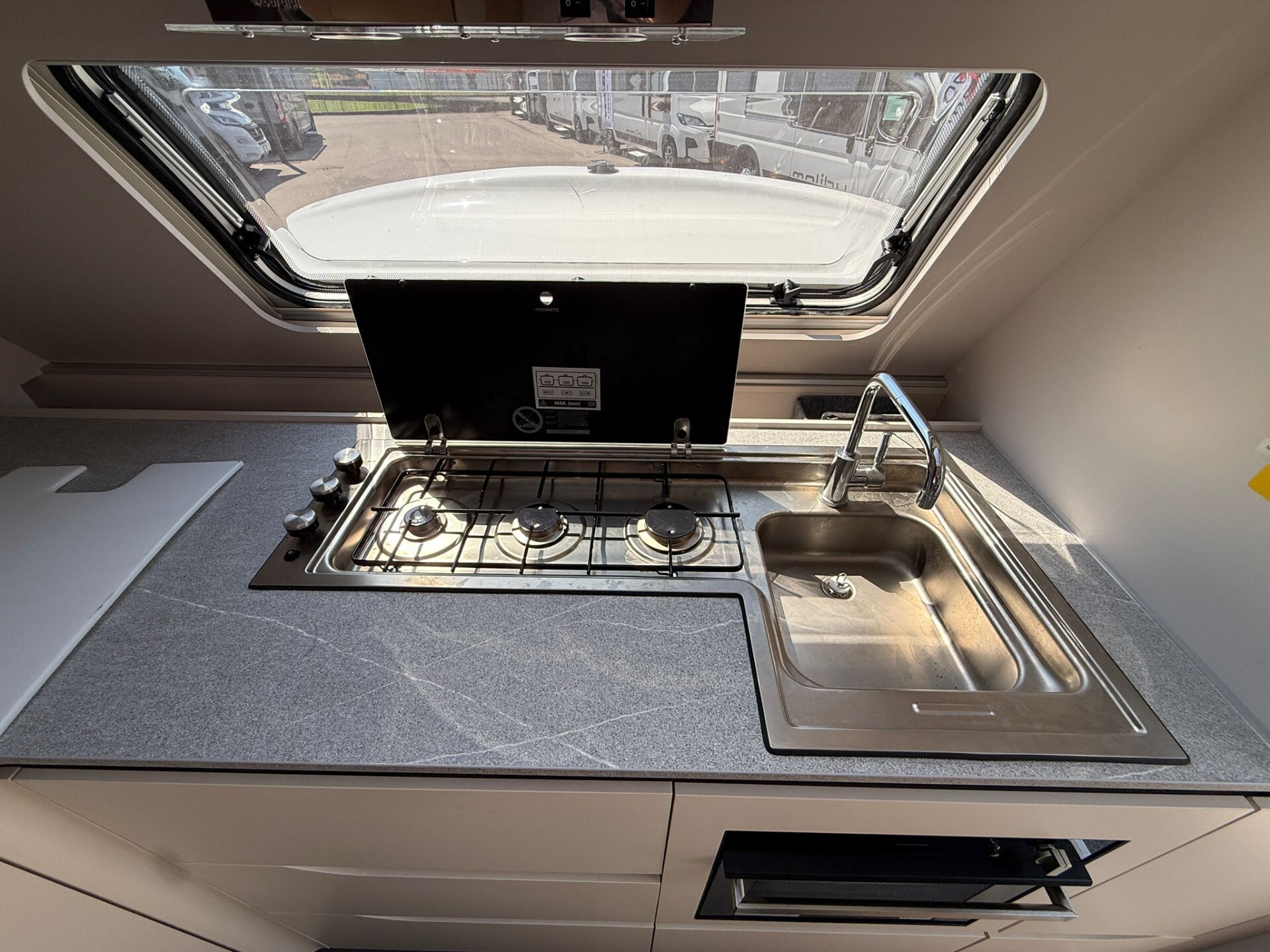 Adria ADORA 613 HT