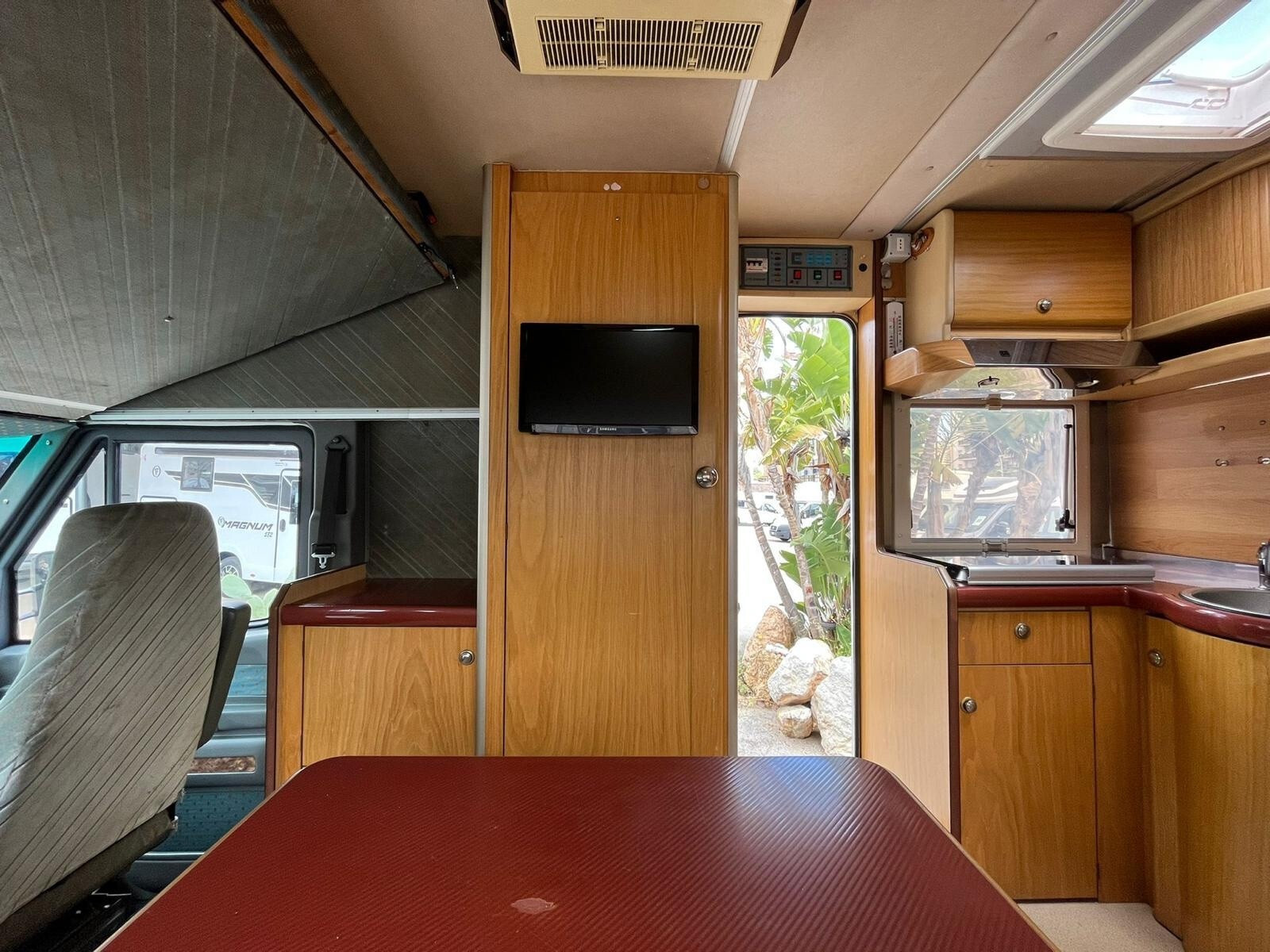 Laika Ecovip 600 Iveco 115 Hp TDi '1995