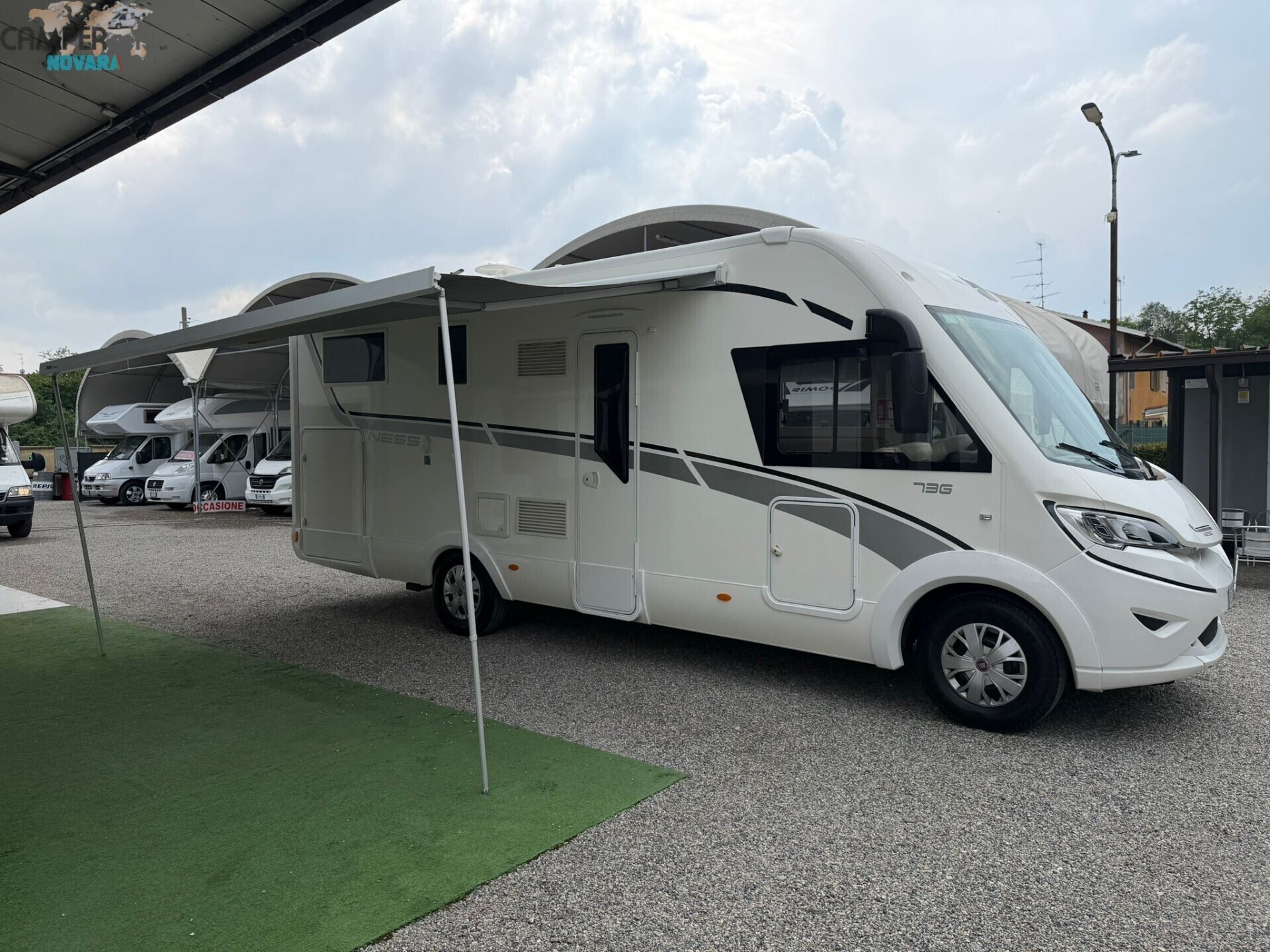 MCLOUIS NESS 73G - MOTORHOME CON LETTI GEMELLI IN 