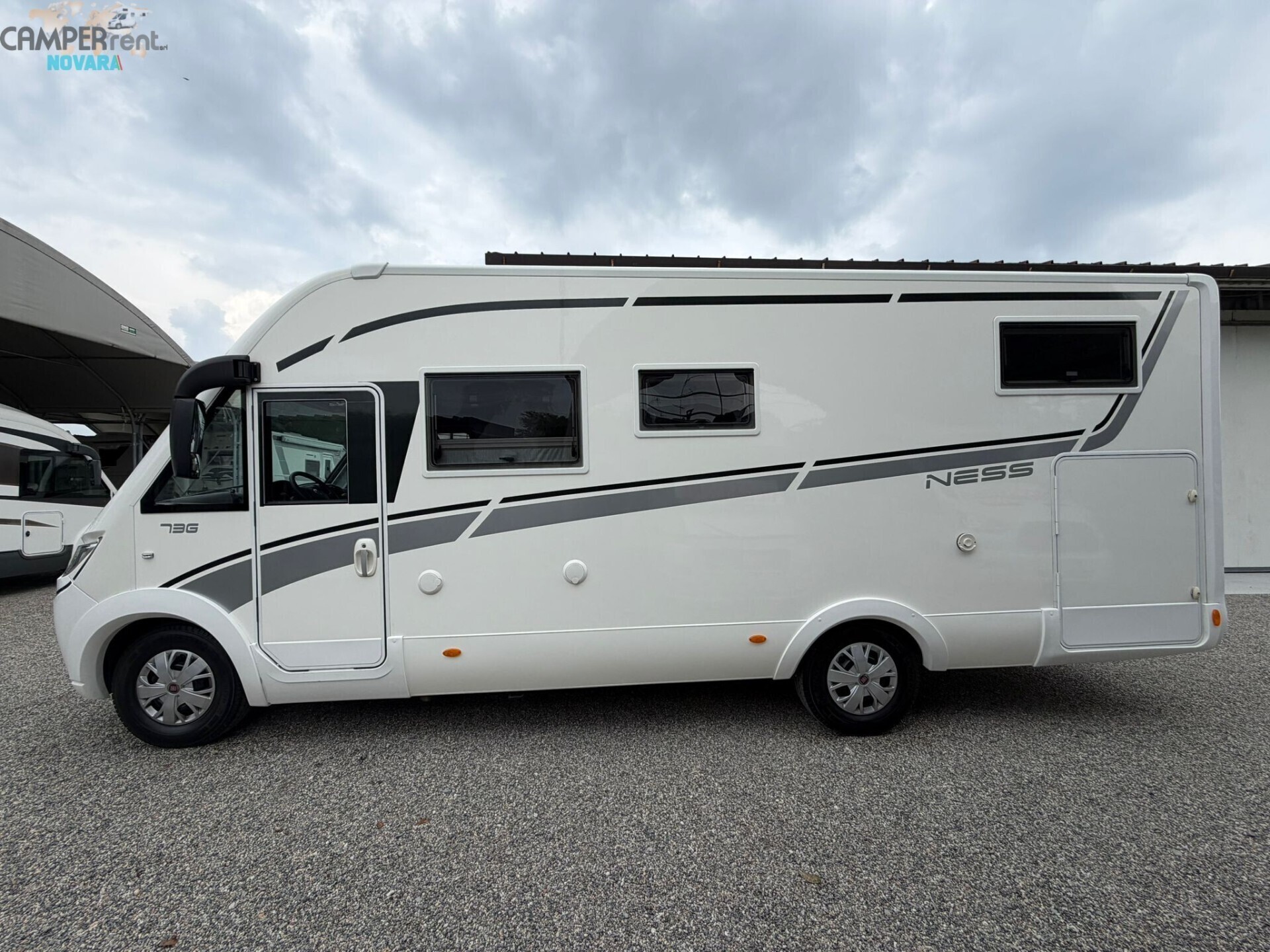 MCLOUIS NESS 73G - MOTORHOME CON LETTI GEMELLI IN 
