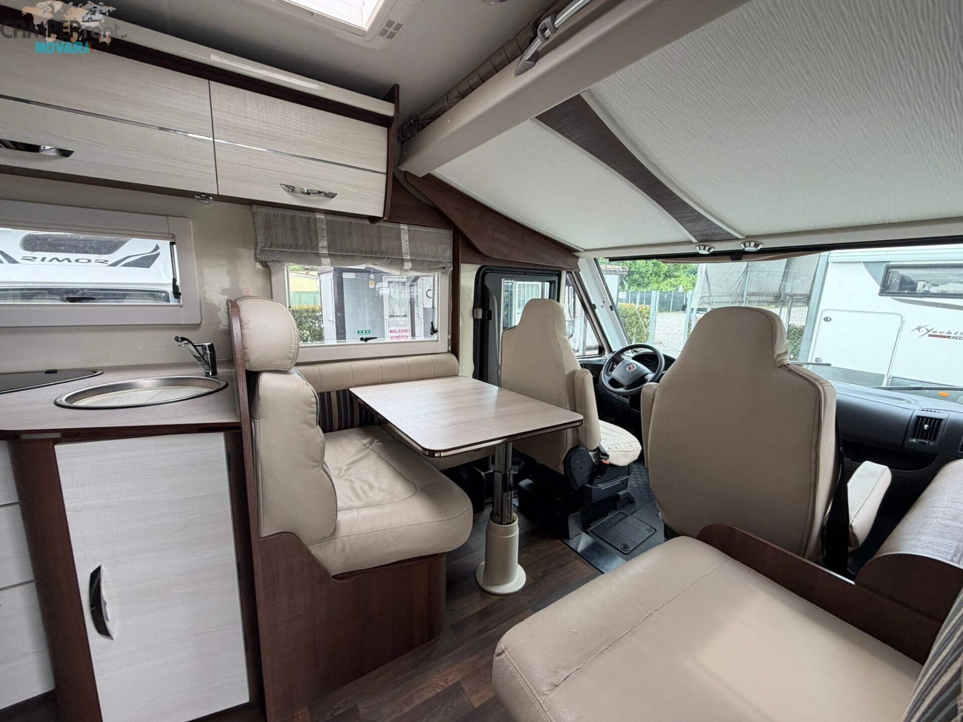 MCLOUIS NESS 73G - MOTORHOME CON LETTI GEMELLI IN 