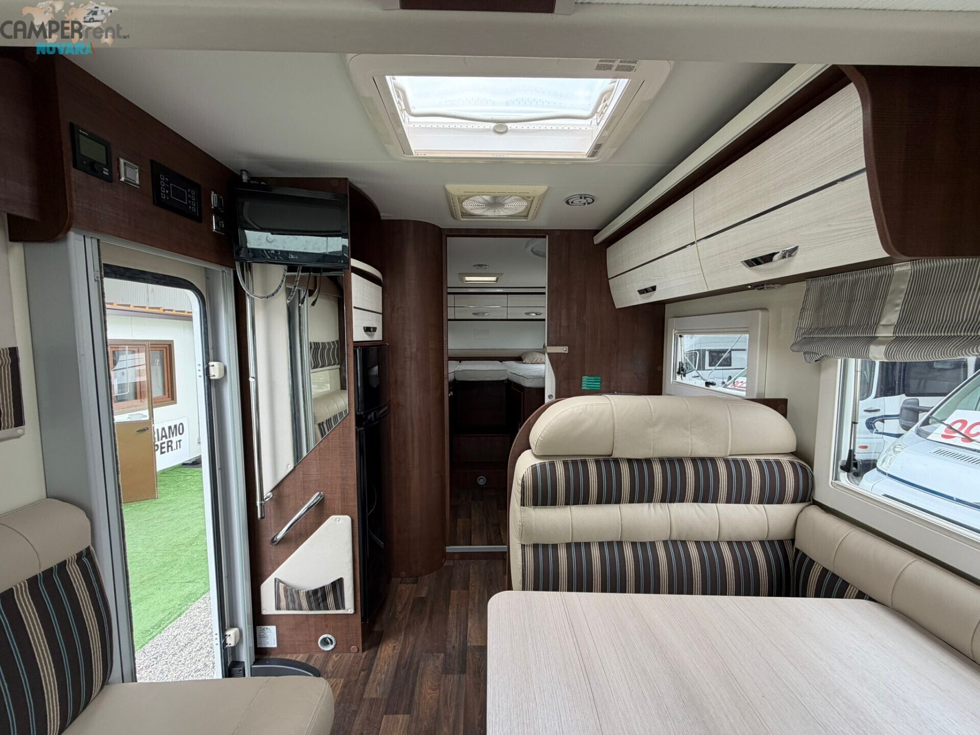 MCLOUIS NESS 73G - MOTORHOME CON LETTI GEMELLI IN 