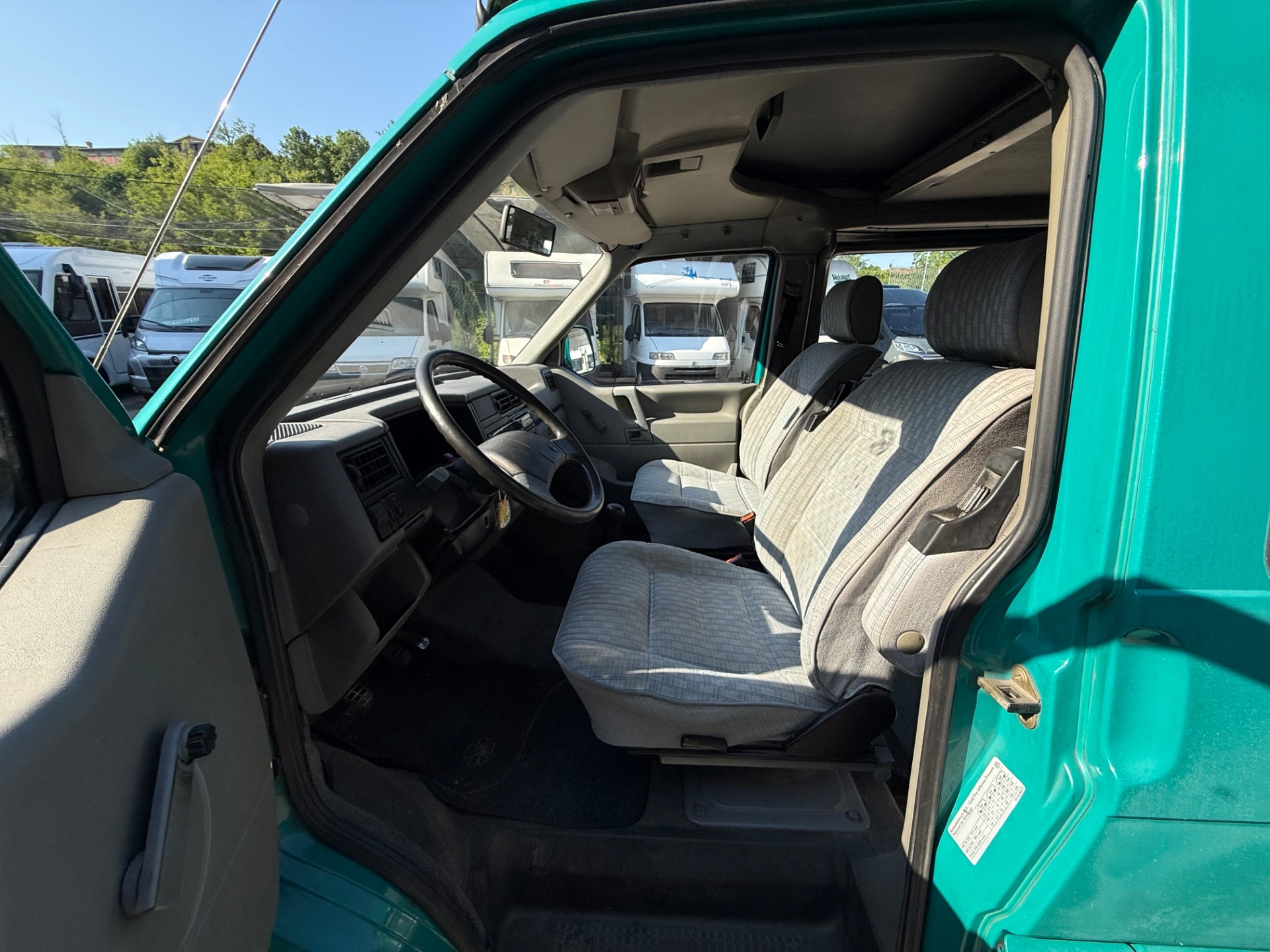 VOLKSWAGEN CALIFORNIA T 4 2400 ISCRITTO ASI