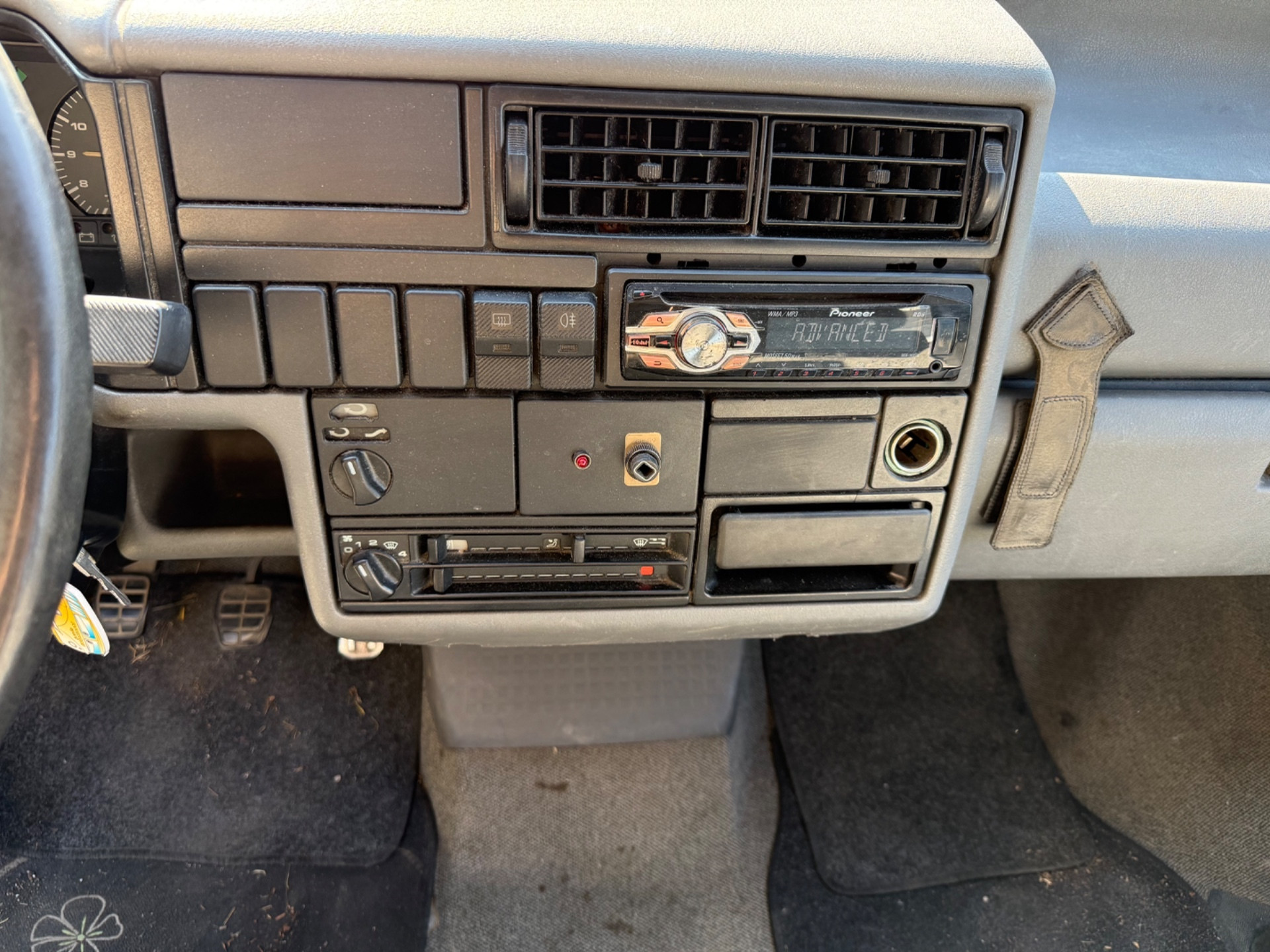 VOLKSWAGEN CALIFORNIA T 4 2400 ISCRITTO ASI