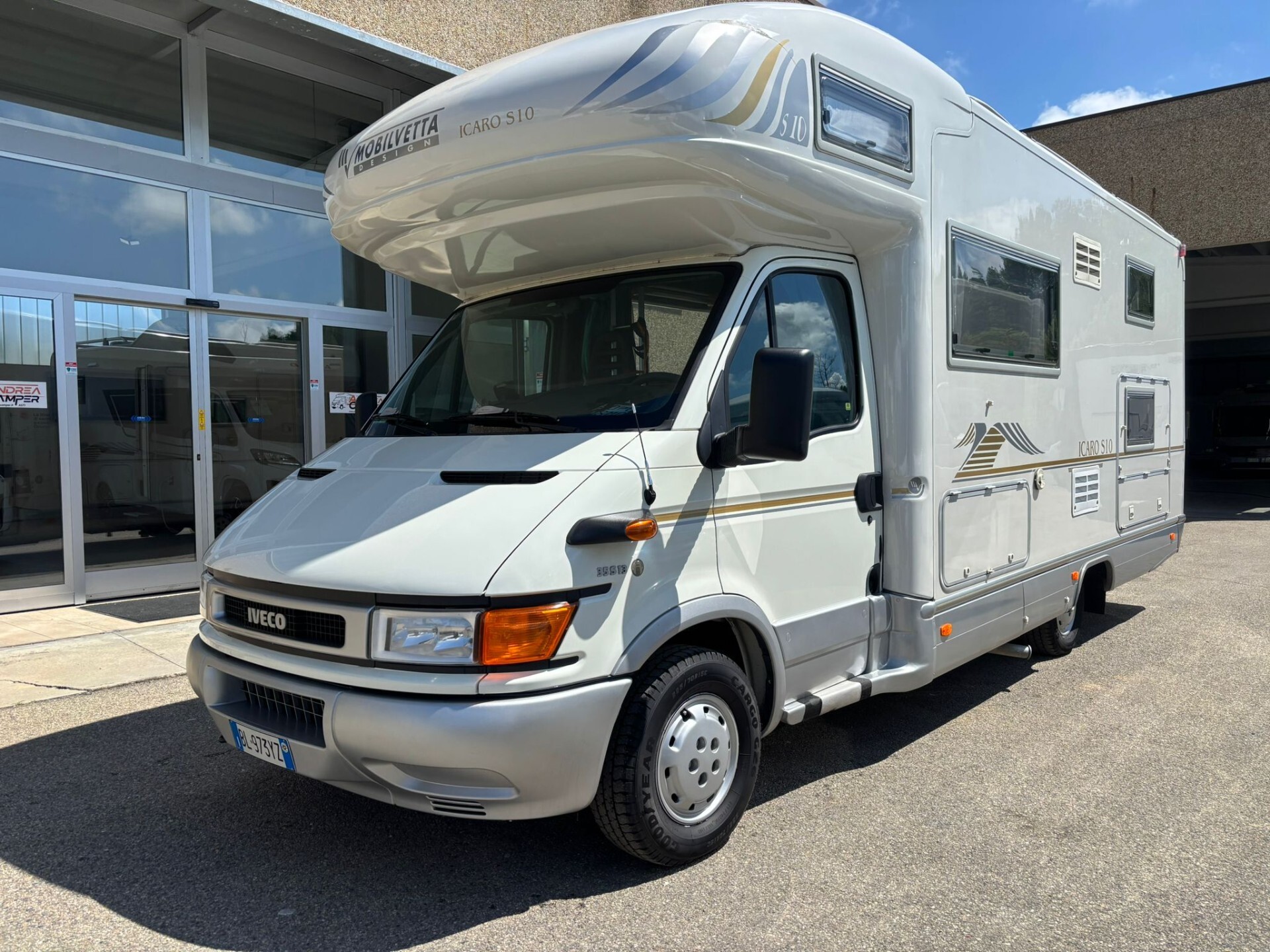 MOBILVETTA ICARO S10