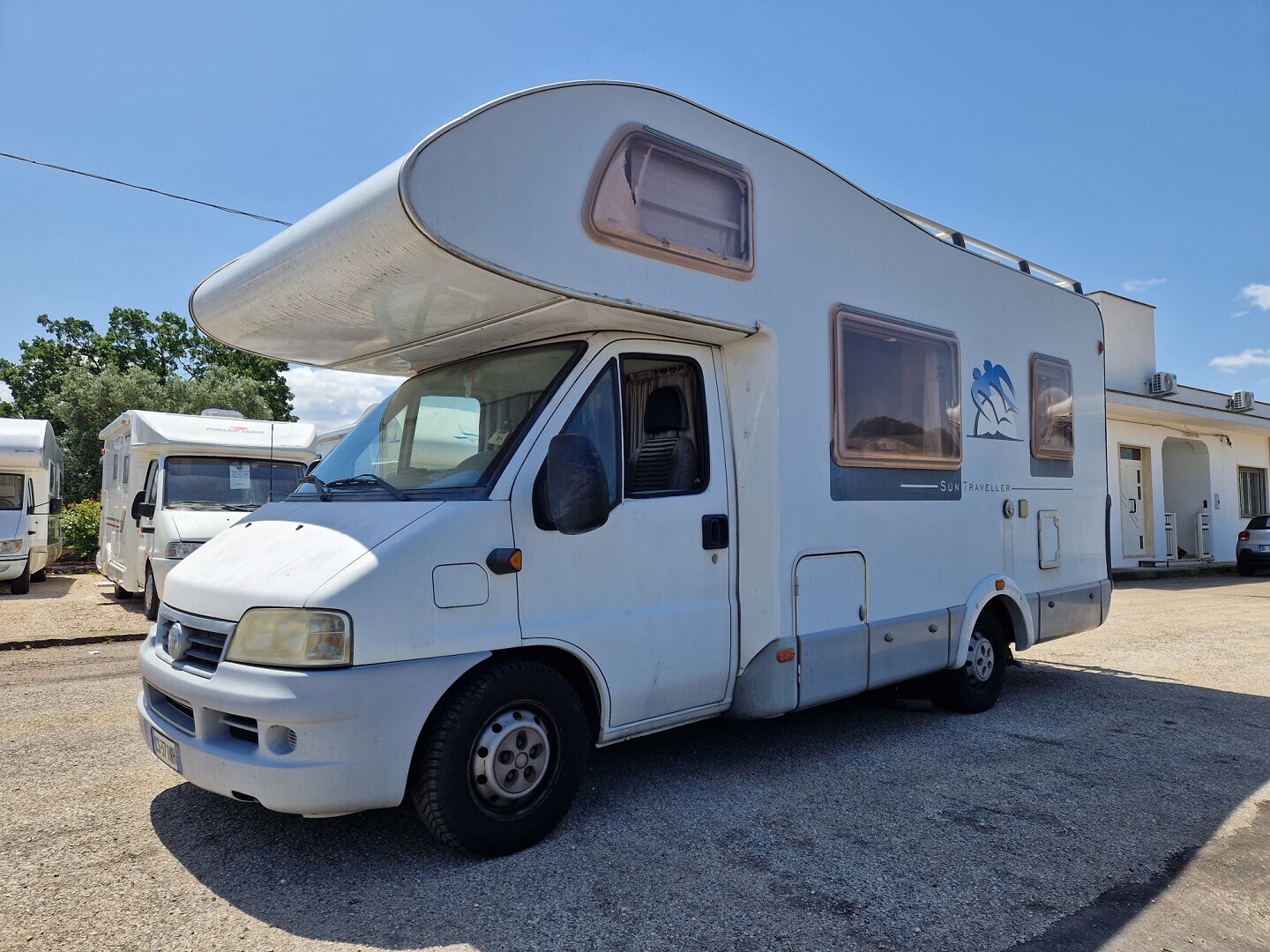 KNAUS SUN TRAVELLER