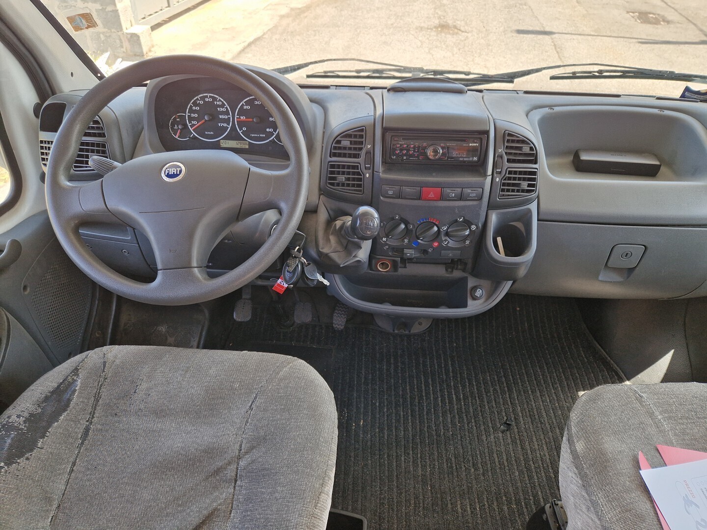 KNAUS SUN TRAVELLER