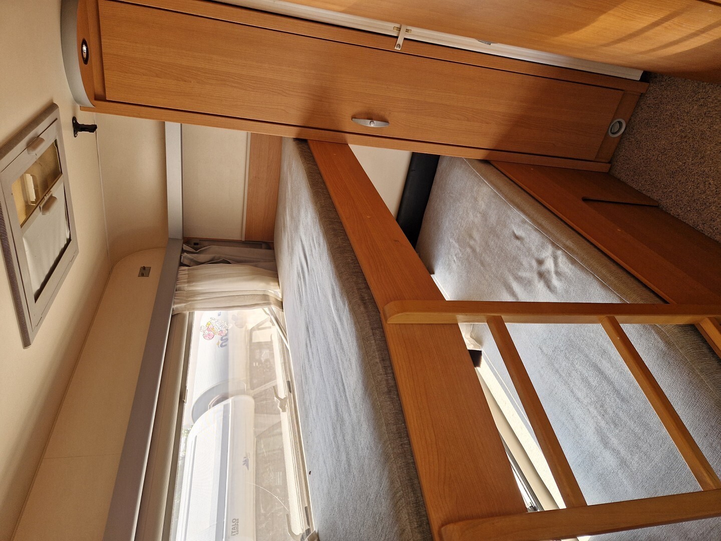 KNAUS SUN TRAVELLER