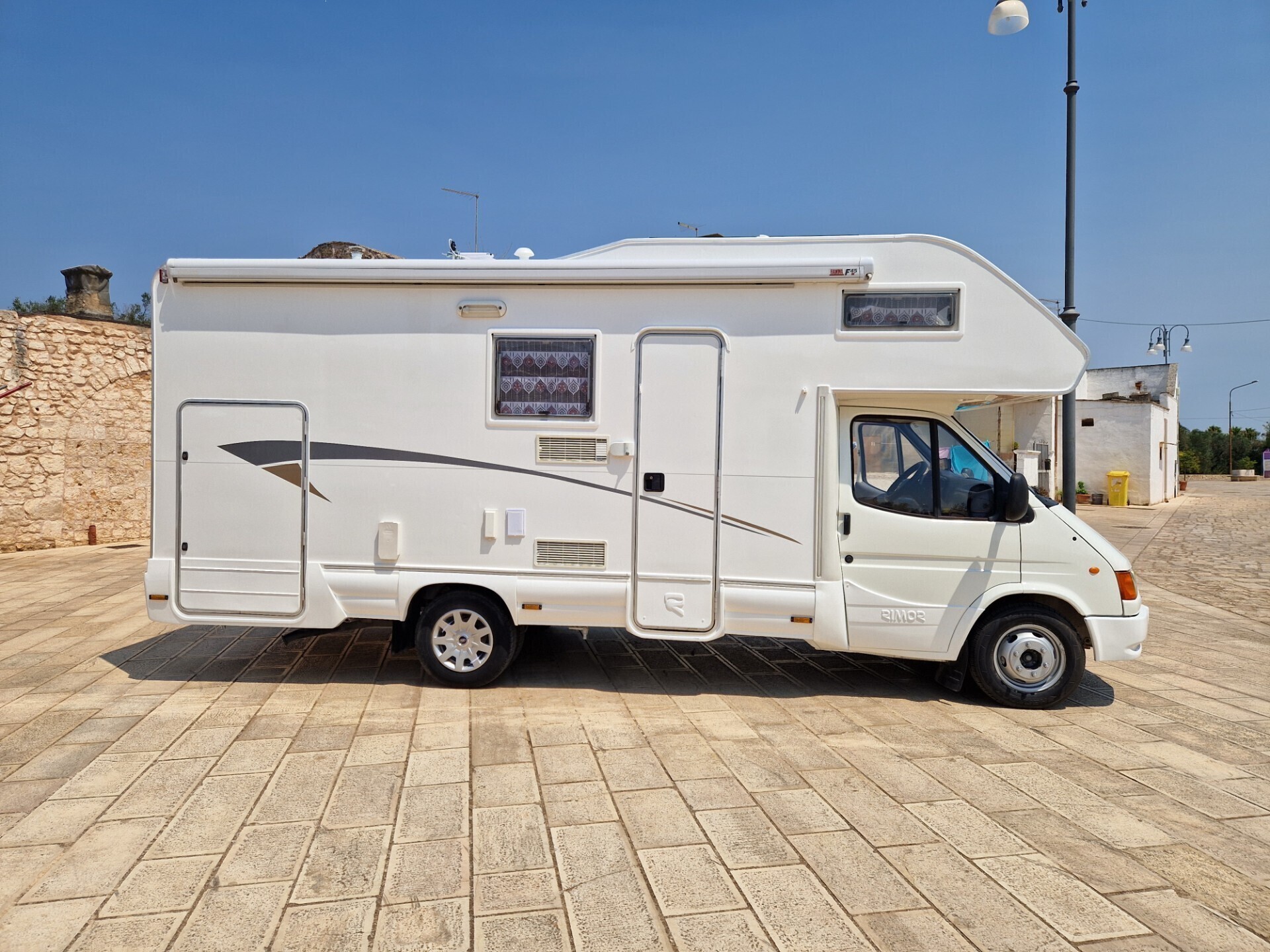 Rimor super brig 677 Tc Garage