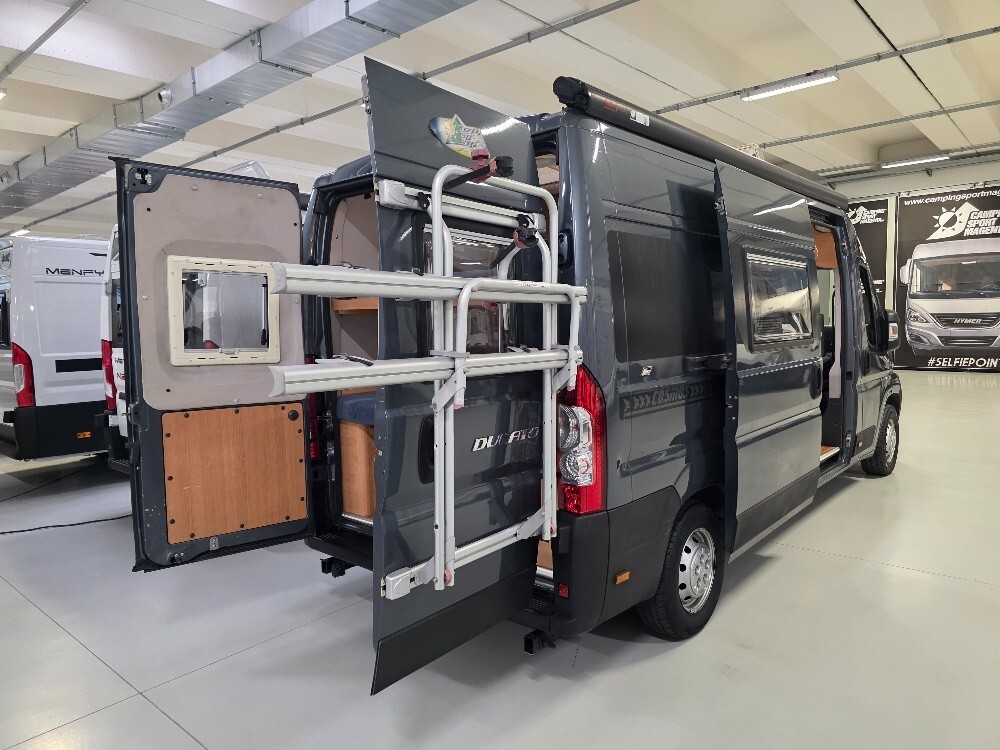 CAMPER VAN WEINSBERG COSMOS
