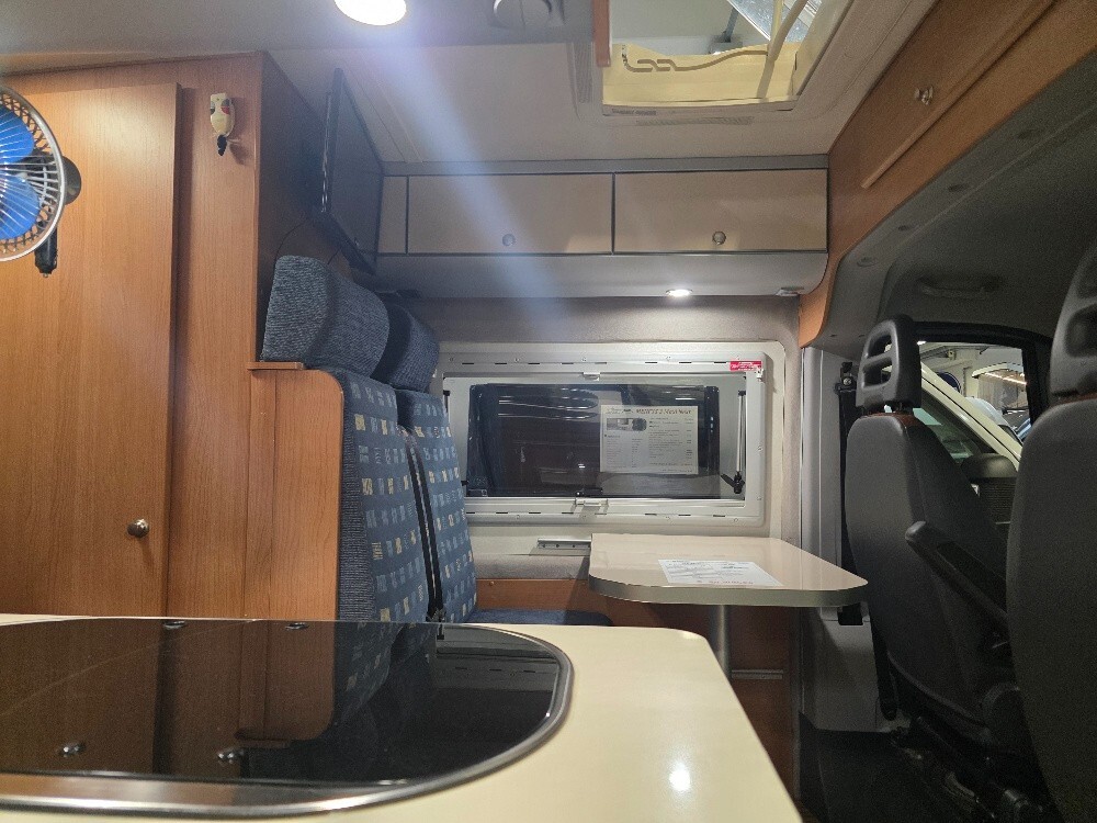 CAMPER VAN WEINSBERG COSMOS