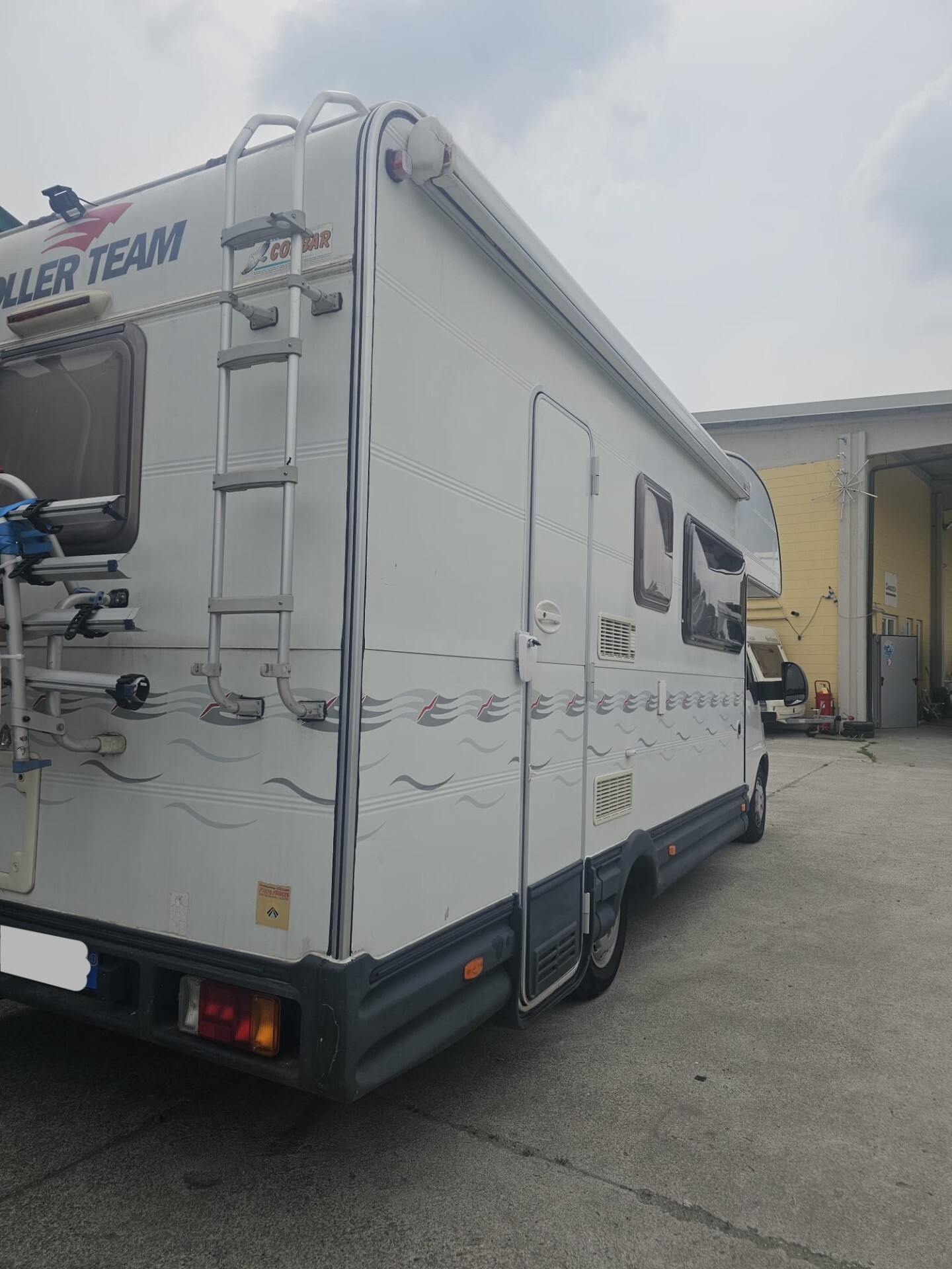 Roller Team 6,80m Autoroller 2003 - 6 posti