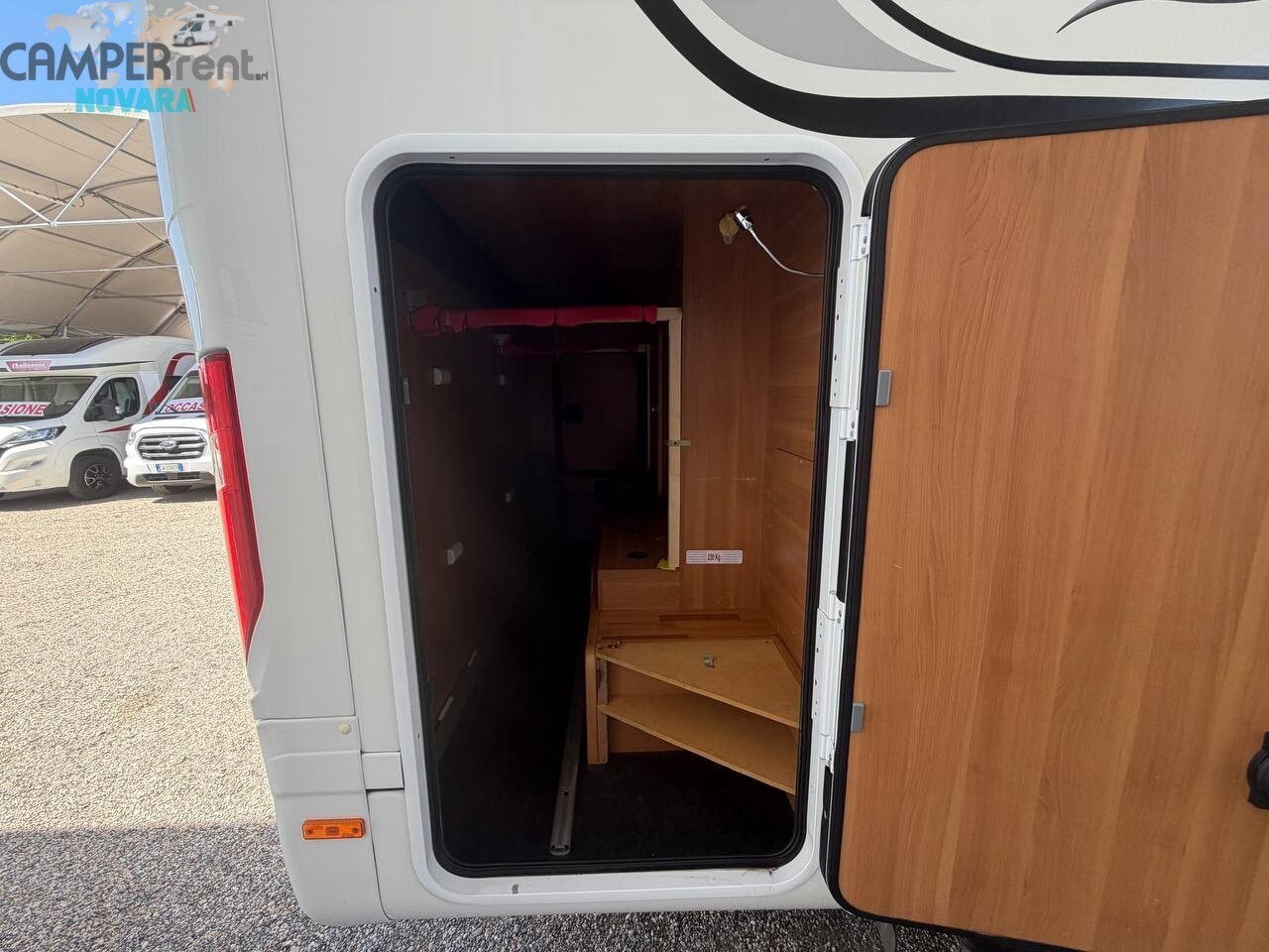 Laika ECOVIP 610 MOTORHOME LETTO MATRIMONIALE 6.80