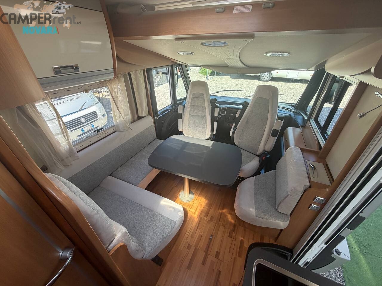 Laika ECOVIP 610 MOTORHOME LETTO MATRIMONIALE 6.80