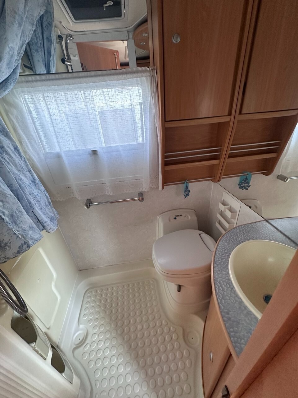 Chausson Welcome 8