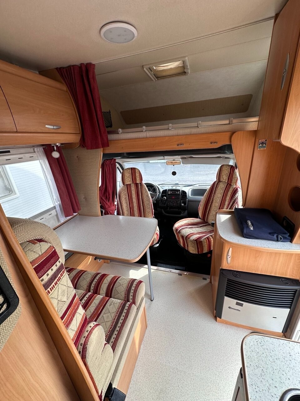 Chausson Welcome 8