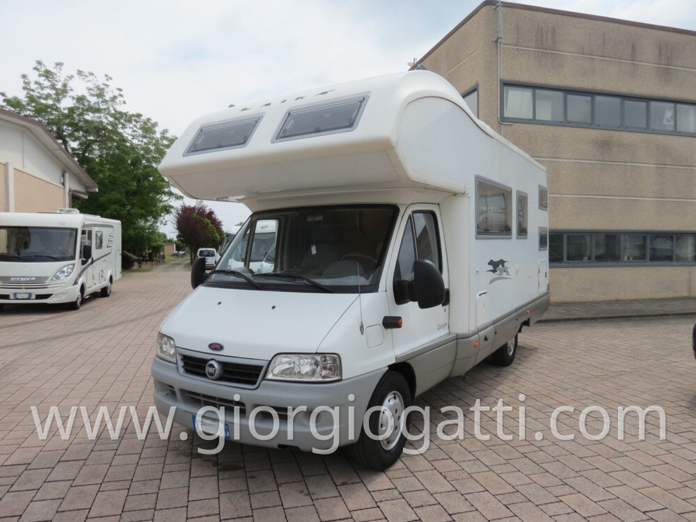 camper Laika Ecovip 8.1 mansardato letti castello 