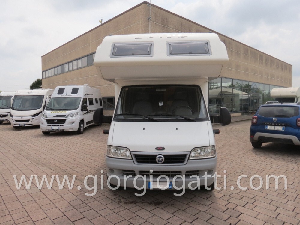 camper Laika Ecovip 8.1 mansardato letti castello 